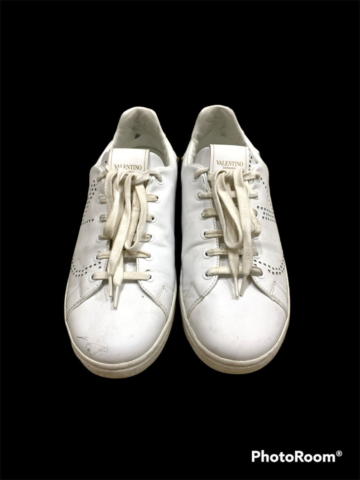 Valentino VALENTINO GARAVANI PERFORATED BIG LOGO LEATHER SHOES Size US 6.5 / EU 39-40 - 3 Thumbnail