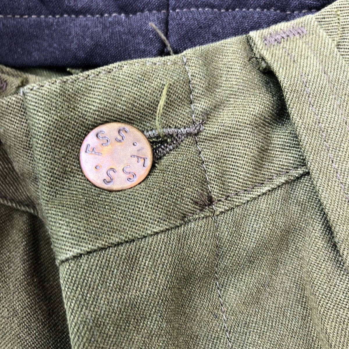 Vintage Vintage Military Style Trousers Size US 32 / EU 48 - 8 Thumbnail