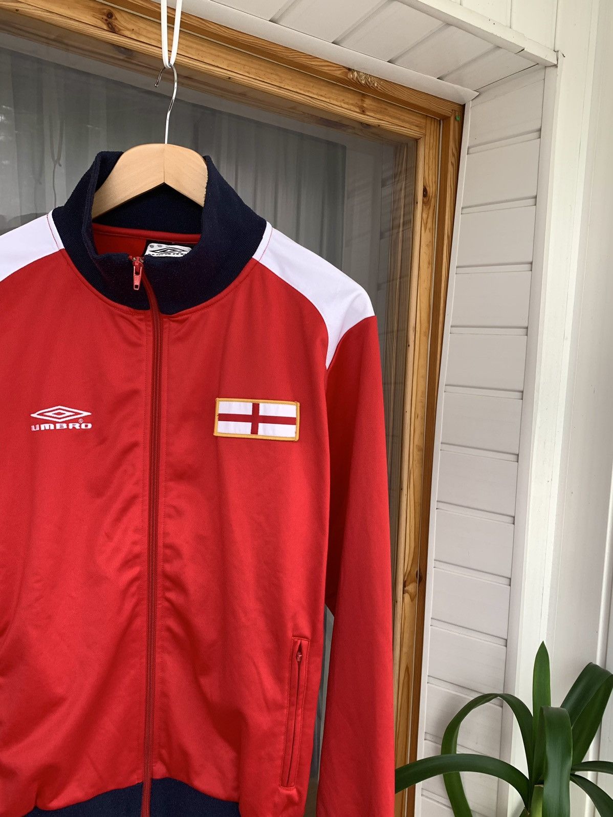 Umbro Umbro ENGLAND Football Vintage Soccer Jacket Size S M Size US S / EU 44-46 / 1 - 2 Thumbnail