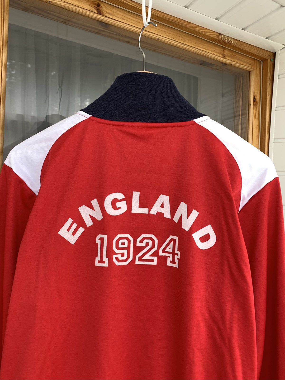 Umbro Umbro ENGLAND Football Vintage Soccer Jacket Size S M Size US S / EU 44-46 / 1 - 5 Thumbnail