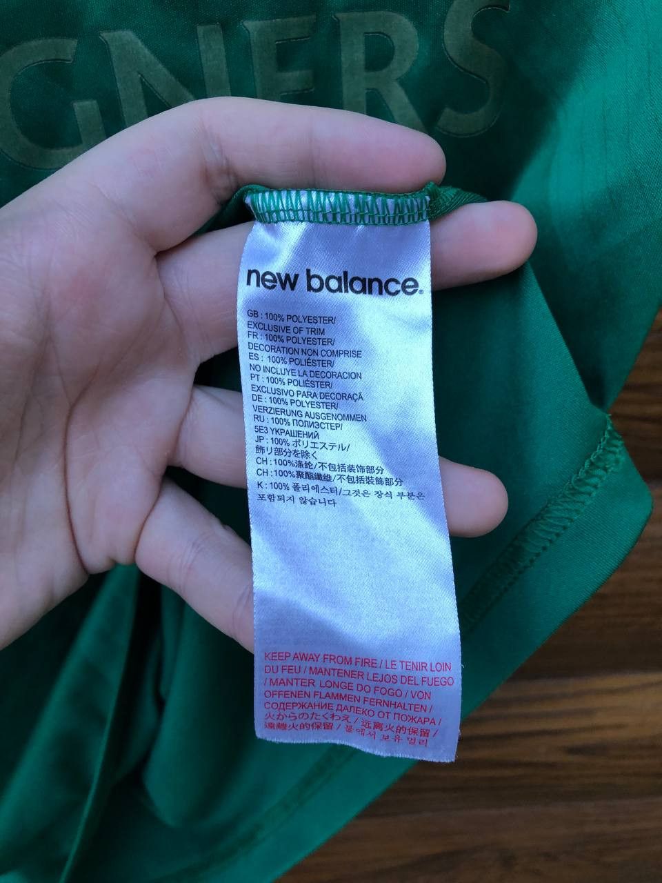 New Balance CELTIC 2017/2018 FOOTBALL SHIRT SOCCER JERSEY NEW BALANCE Size US S / EU 44-46 / 1 - 6 Thumbnail