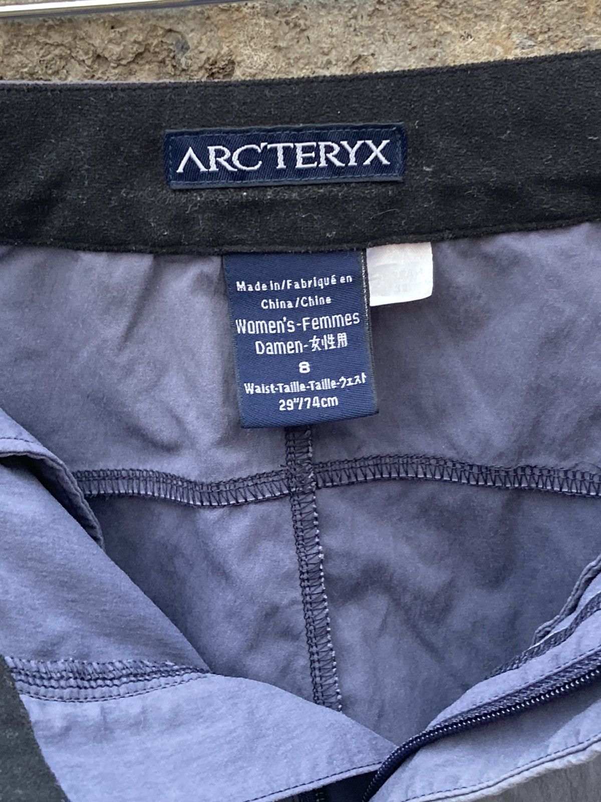 Arc'teryx Vintage Arcteryx distressed nylon blue cargo pant Size US 32 / EU 48 - 12 Thumbnail