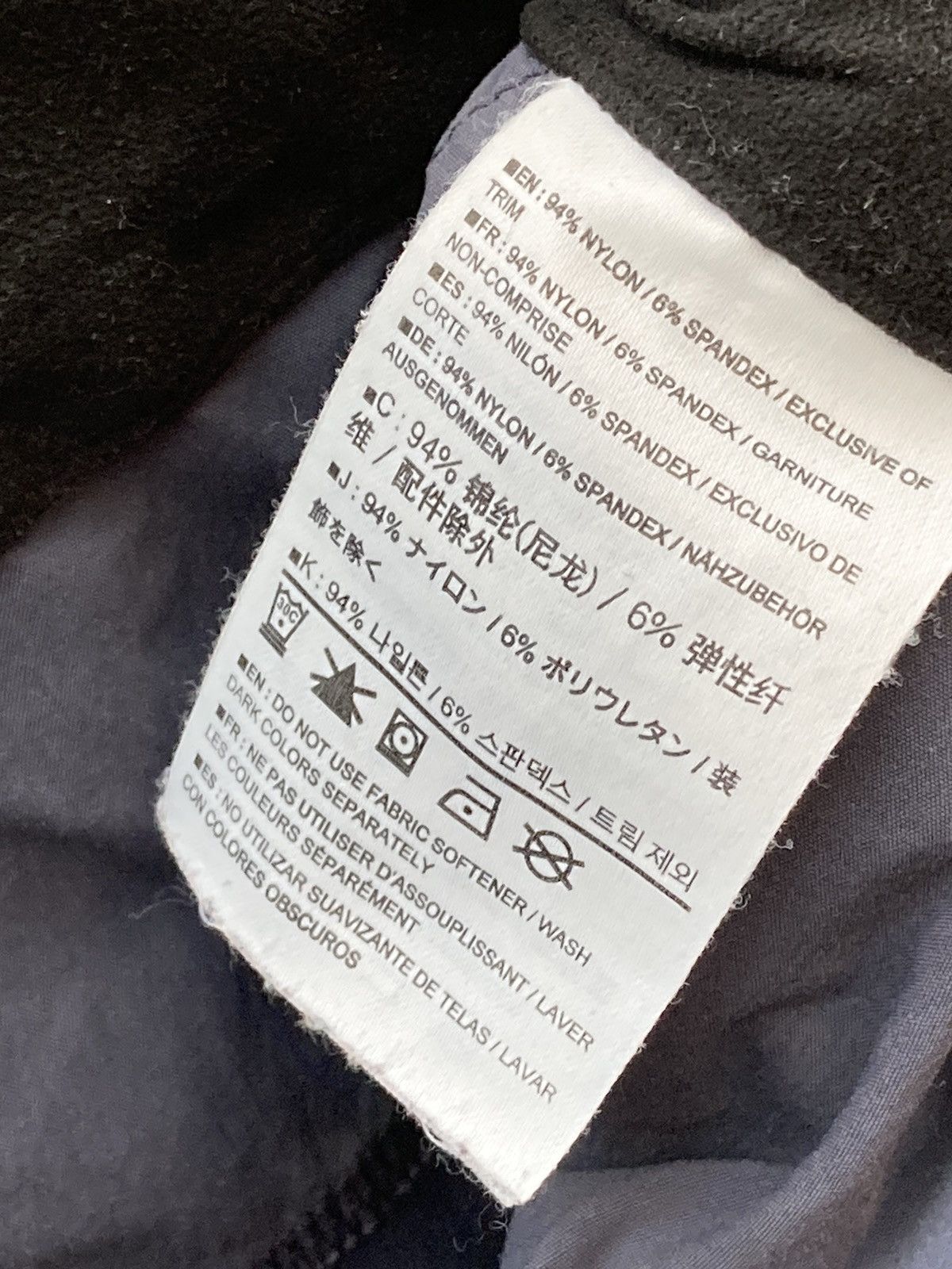Arc'teryx Vintage Arcteryx distressed nylon blue cargo pant Size US 32 / EU 48 - 14 Thumbnail