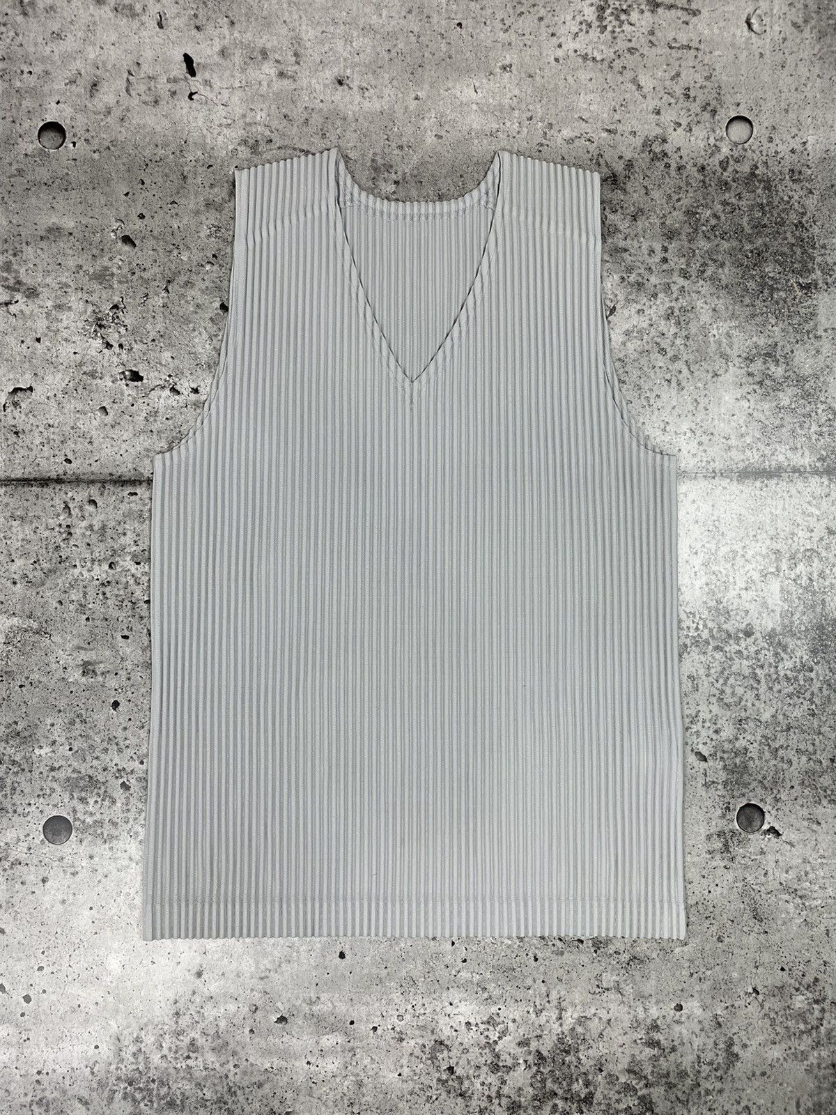 Issey Miyake Issey Mikayke Homme Plisse Vest/Tank Size US L / EU 52-54 / 3 - 1 Thumbnail