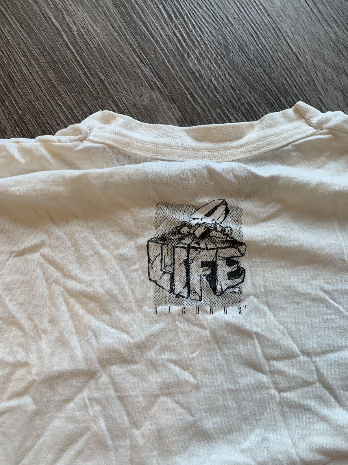 Band Tees × Rap Tees × Vintage Vintage 90s Captain Save’Em Rap Tour T 4 Life Records Size US L / EU 52-54 / 3 - 4 Thumbnail
