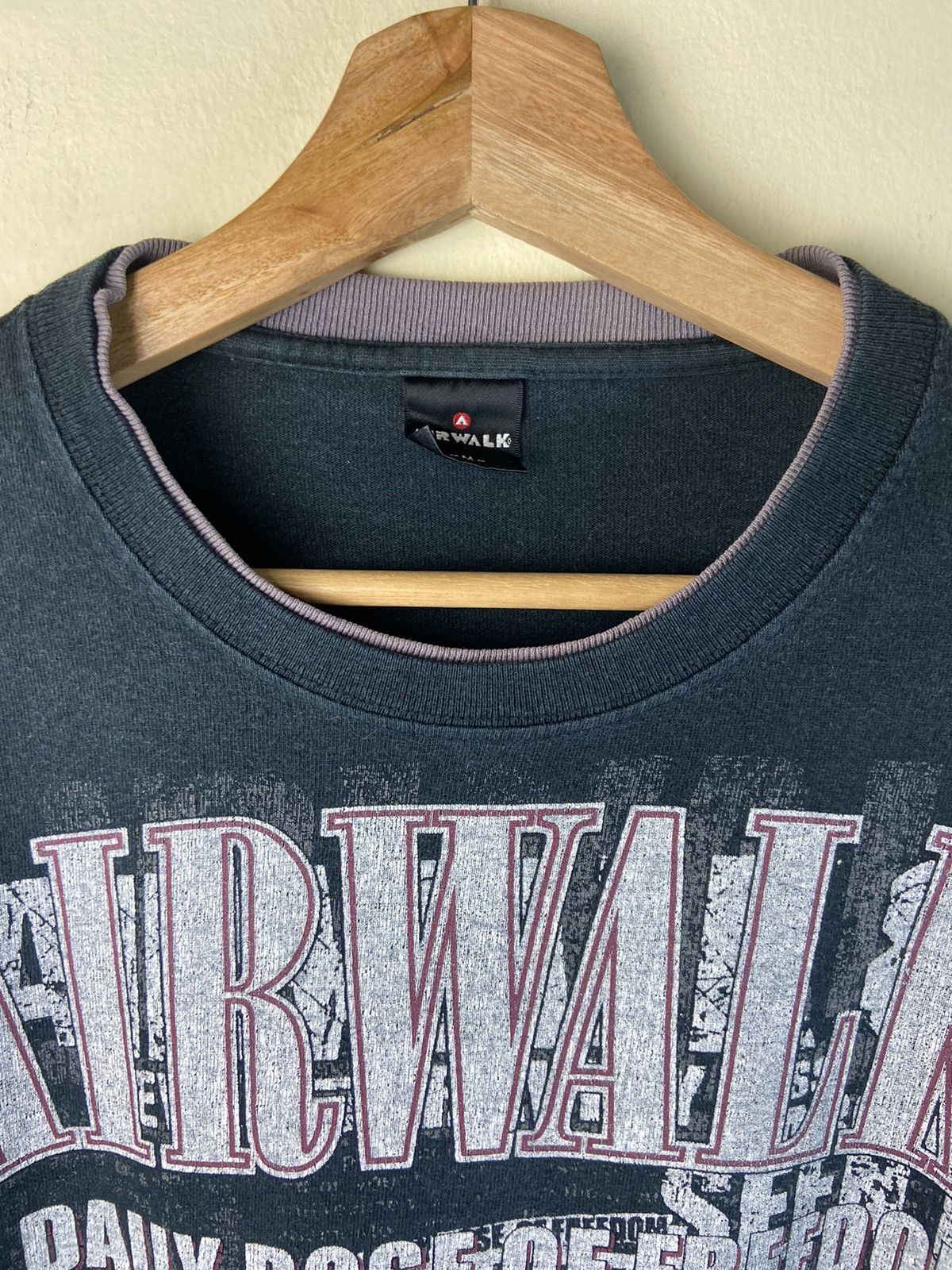 Airwalk VTG Airwalk Big Logo Spellout Special Art Long Sleeve Shirt Size US M / EU 48-50 / 2 - 3 Thumbnail