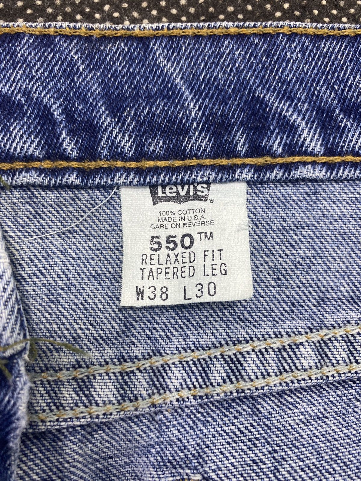 Levi's VINTAGE LEVIS 550 ORANGE TAB -J472 Size US 38 / EU 54 - 6 Thumbnail