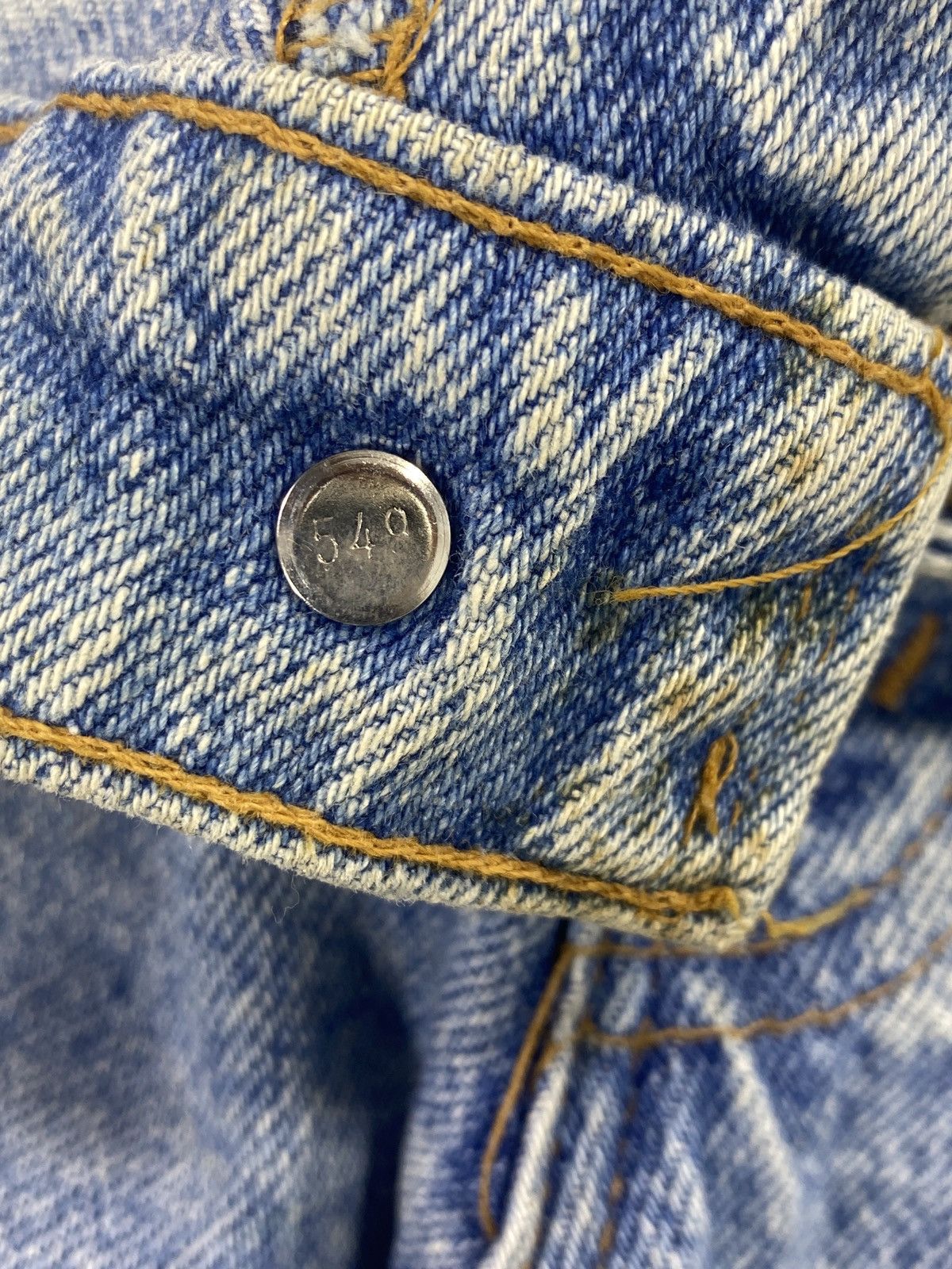 Levi's VINTAGE LEVIS 550 STONE WASH JEANS-J474 Size US 34 / EU 50 - 6 Thumbnail