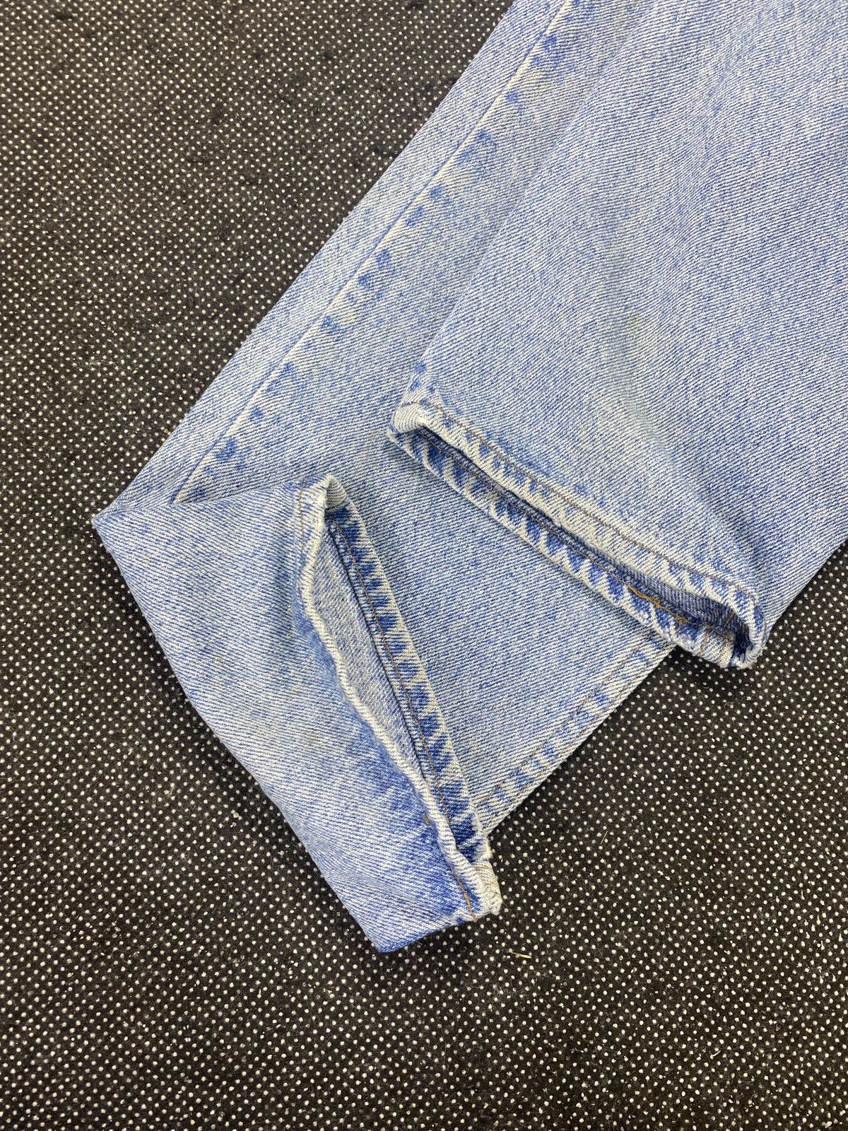 Levi's VINTAGE LEVIS 550 STONE WASH JEANS-J474 Size US 34 / EU 50 - 10 Thumbnail