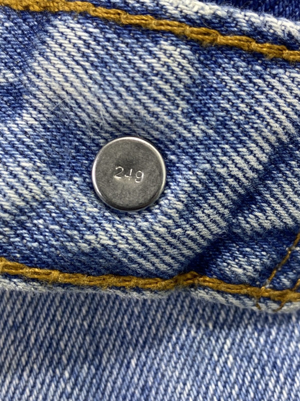 Levi's VINTAGE LEVIS 550 BLUE WASH JEANS-J475 Size US 41 - 6 Thumbnail