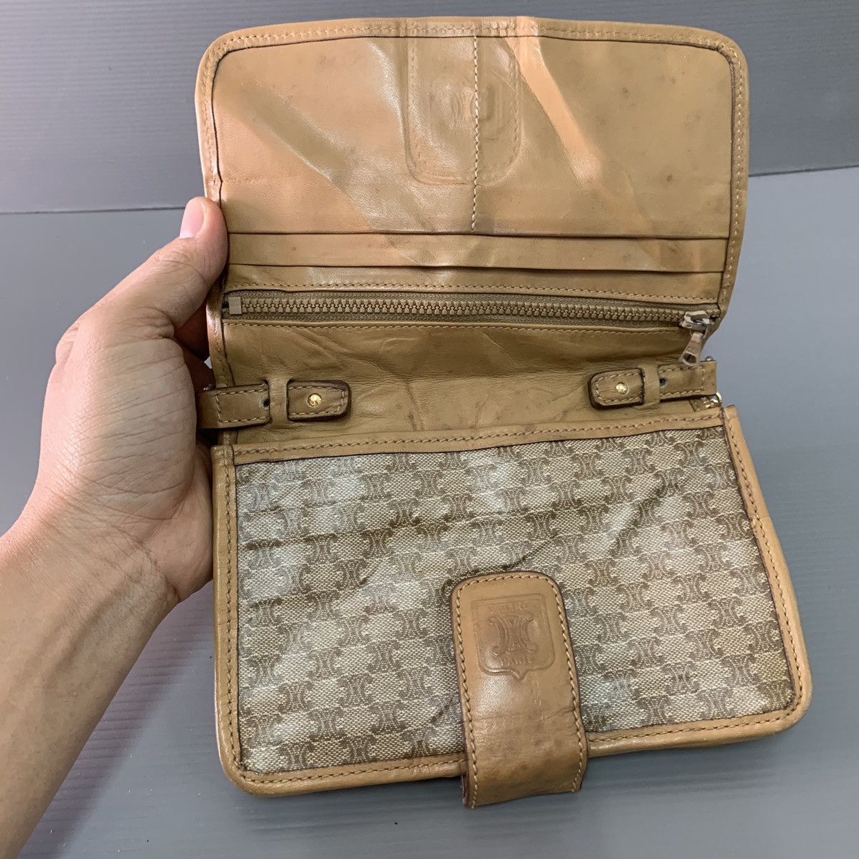 Celine Celine Macadam Chain Dinner Bag Size ONE SIZE - 9 Thumbnail