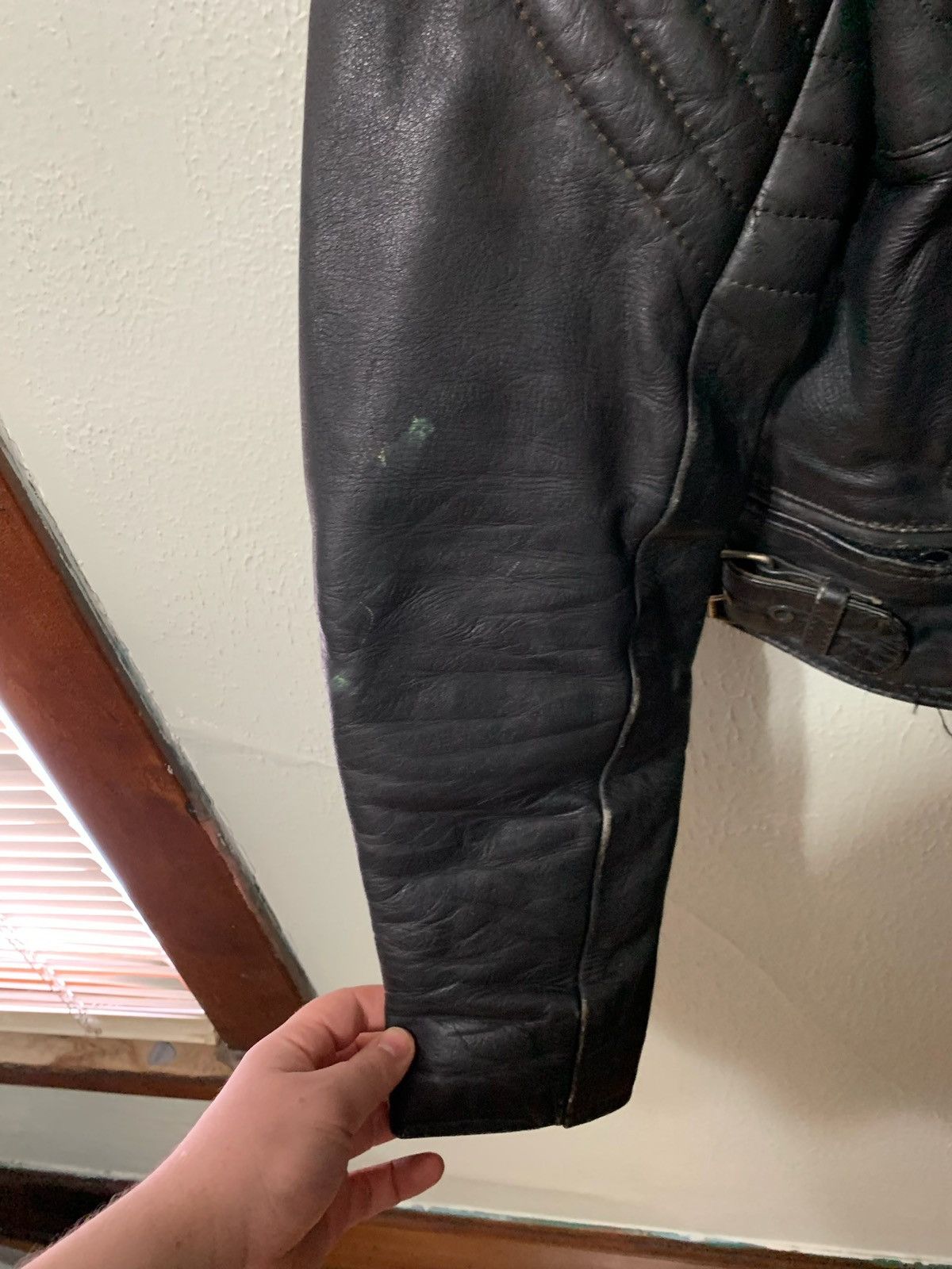 Vintage Vintage 1980s Motorcycle Leather Jacket Size US S / EU 44-46 / 1 - 7 Thumbnail