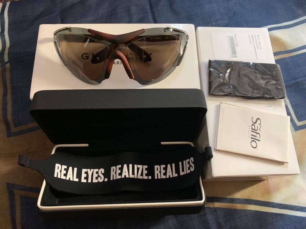Givenchy Paris Fashion Show Runway Visor Sunglasses