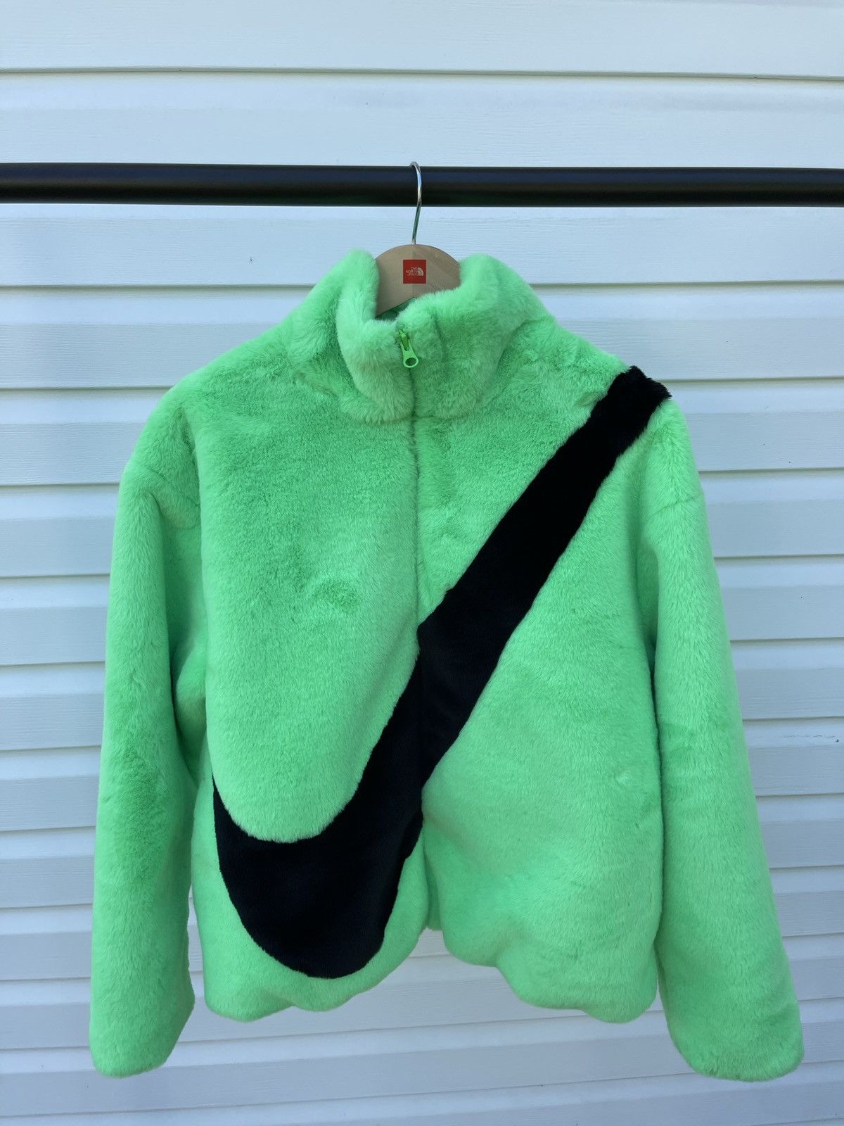 Nike fluffy zip up sale