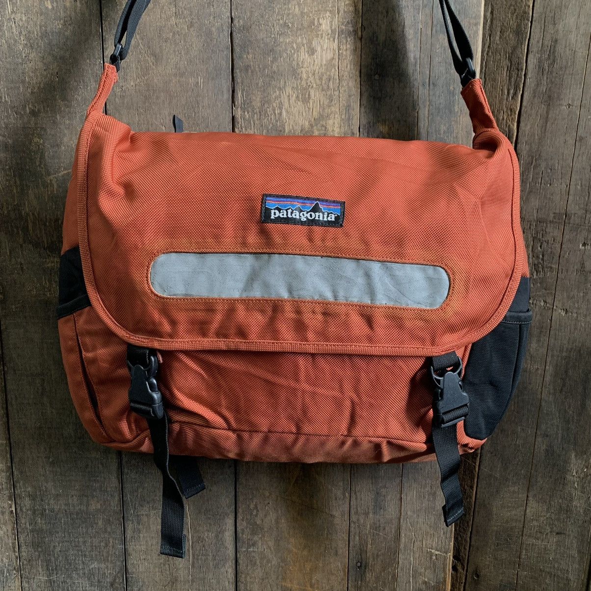 Patagonia × Vintage Vintage Patagonia Messenger Bag | Grailed