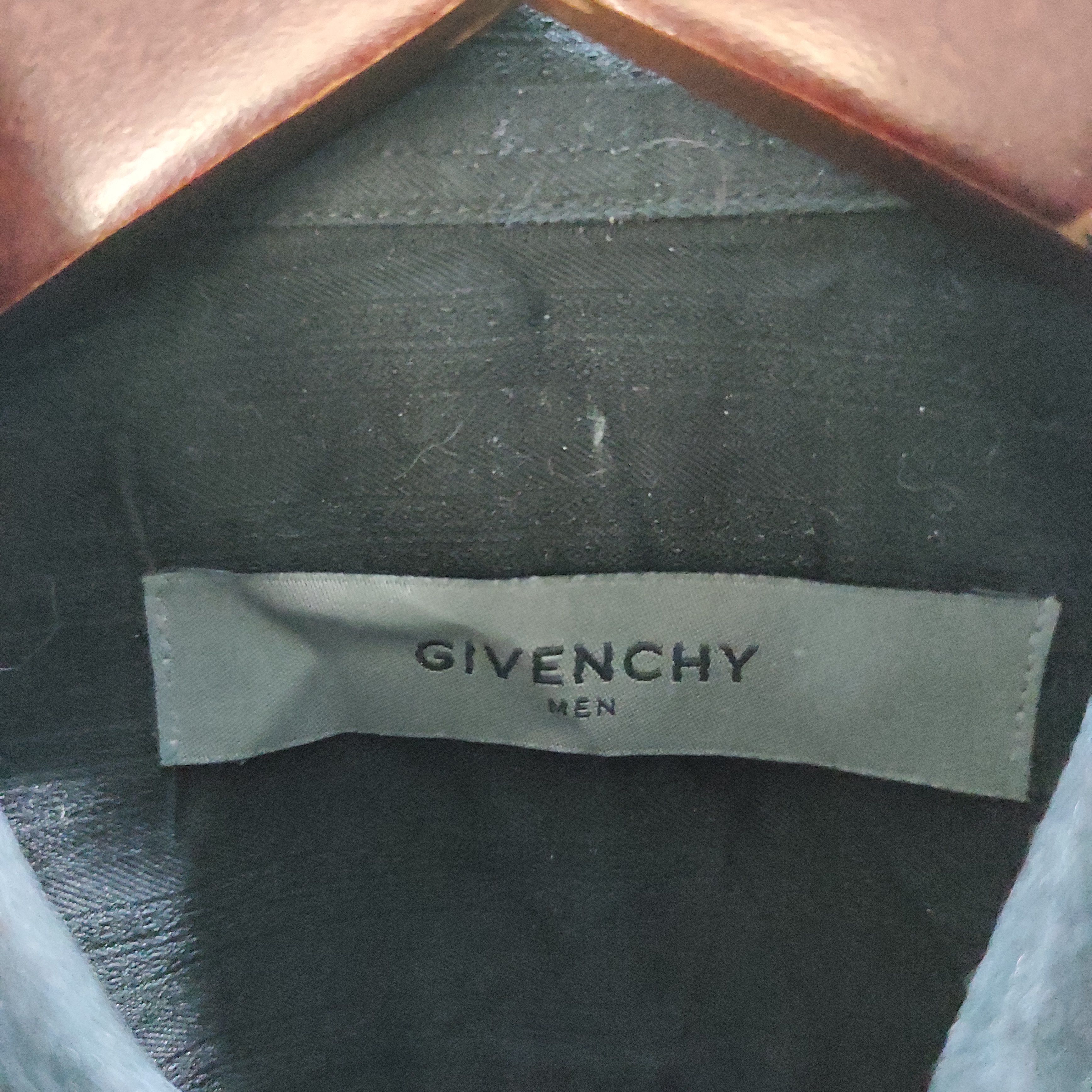 Givenchy Givenchy Men shirt button up black Size US M / EU 48-50 / 2 - 4 Thumbnail