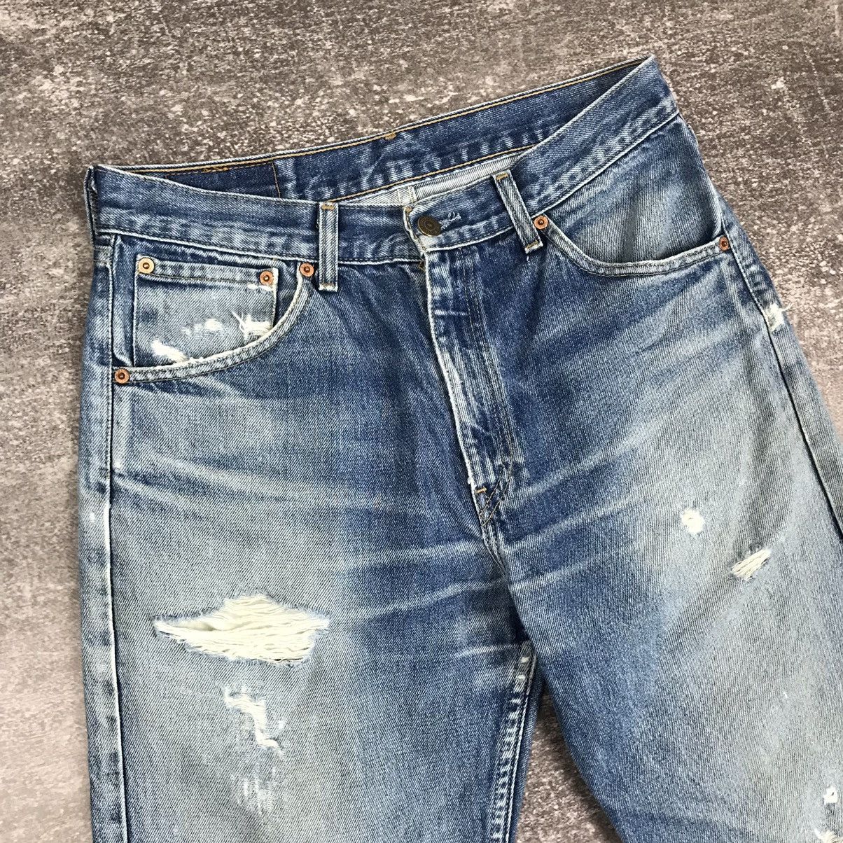 Levi's Distressed Levi’s 521 02 P44 Button Jeans Size US 33 - 7 Thumbnail