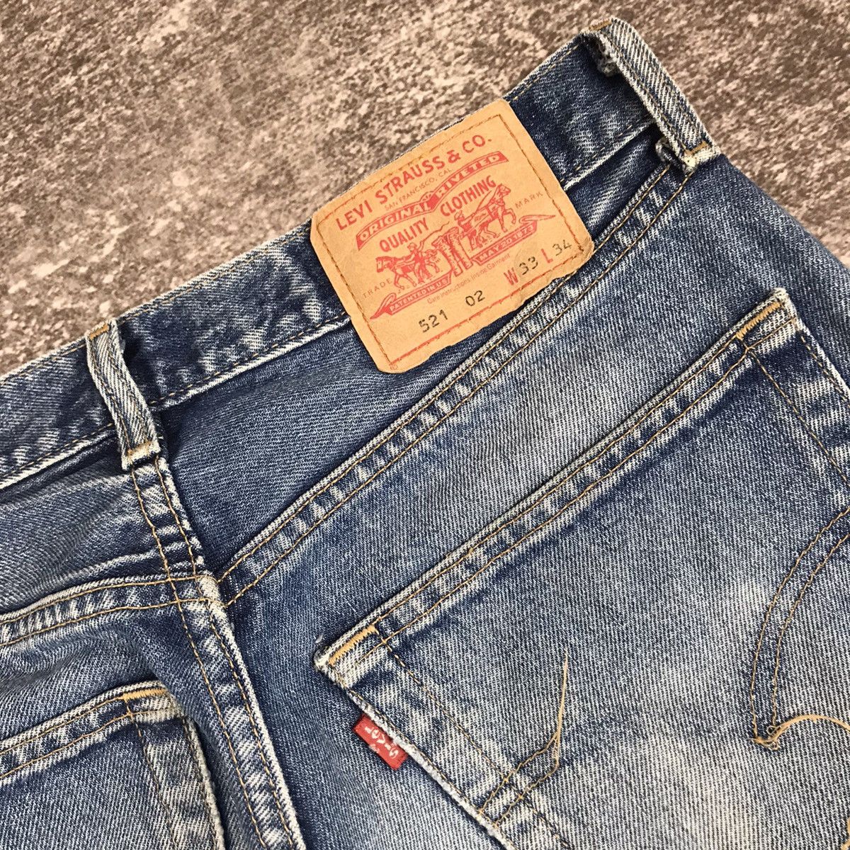 Levi's Distressed Levi’s 521 02 P44 Button Jeans Size US 33 - 21 Thumbnail