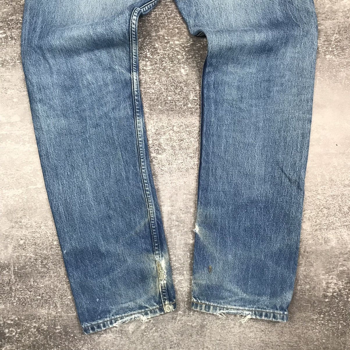 Levi's Distressed Levi’s 521 02 P44 Button Jeans Size US 33 - 3 Thumbnail