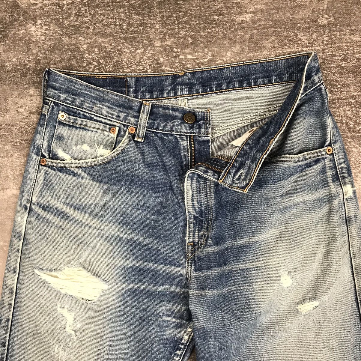 Levi's Distressed Levi’s 521 02 P44 Button Jeans Size US 33 - 8 Thumbnail