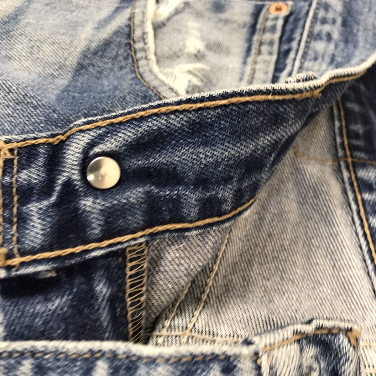 Levi's Distressed Levi’s 521 02 P44 Button Jeans Size US 33 - 12 Thumbnail