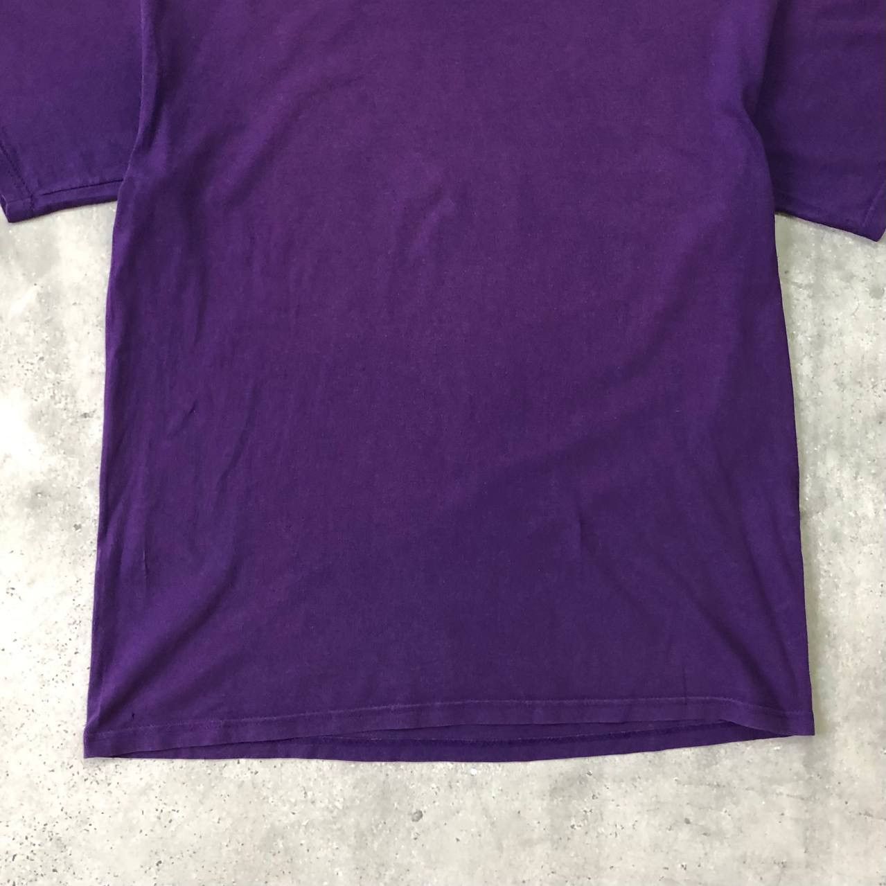 Band Tees Vintage Rise Against Band T Shirt Faded Purple Size L Size US L / EU 52-54 / 3 - 14 Thumbnail