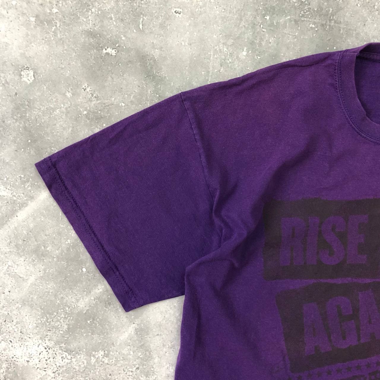 Band Tees Vintage Rise Against Band T Shirt Faded Purple Size L Size US L / EU 52-54 / 3 - 4 Thumbnail