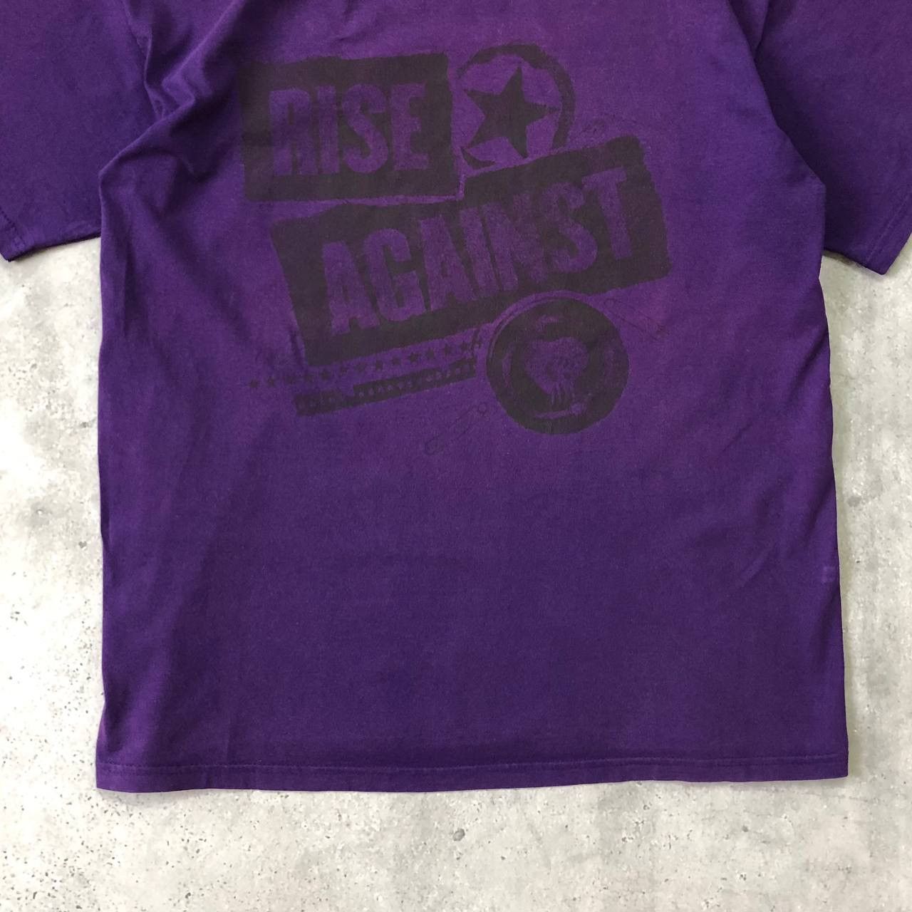 Band Tees Vintage Rise Against Band T Shirt Faded Purple Size L Size US L / EU 52-54 / 3 - 7 Thumbnail