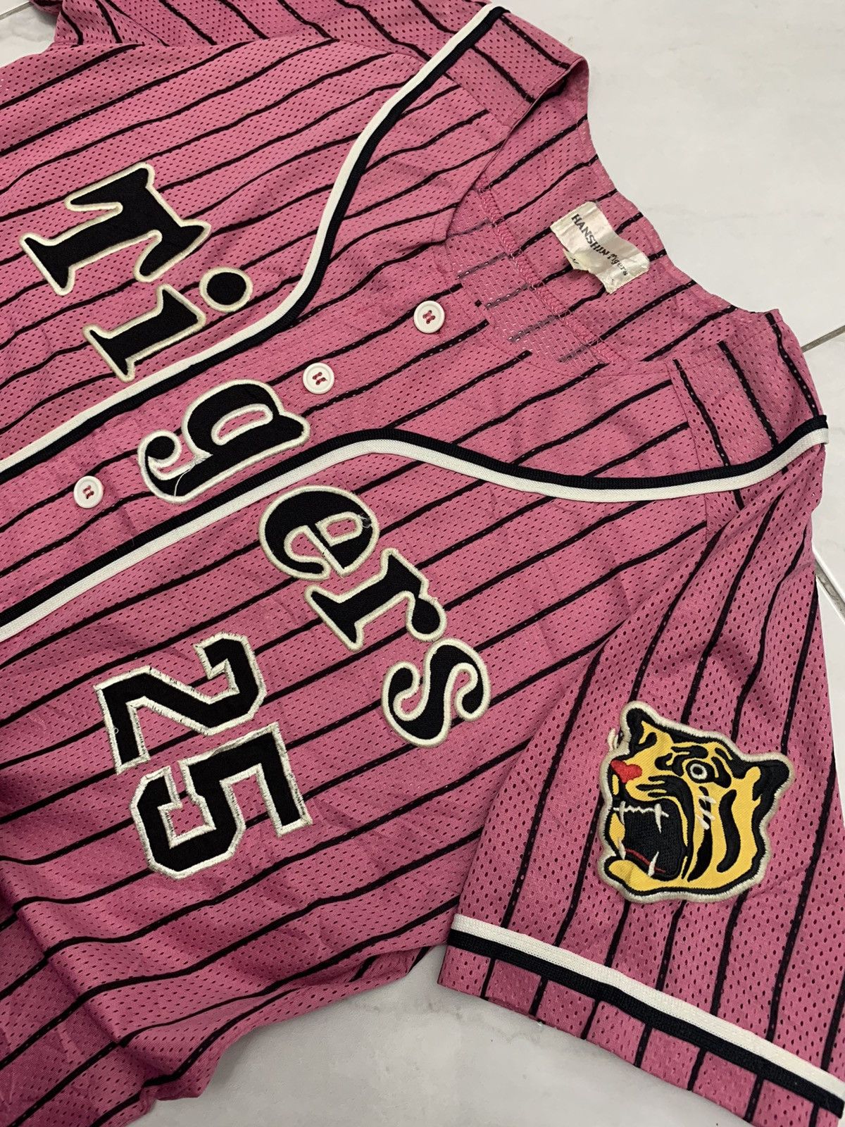 Vintage Vintage Hanshin Tigers button up jersey Arai Size US M / EU 48-50 / 2 - 4 Thumbnail