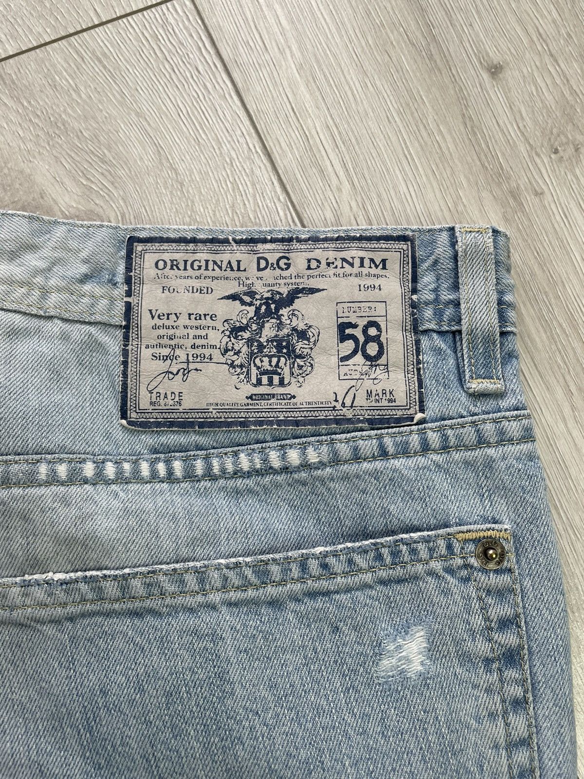 Dolce & Gabbana × Vintage D&G Extra Rare Distressed Vintage Jeans Size US 36 / EU 52 - 13 Thumbnail