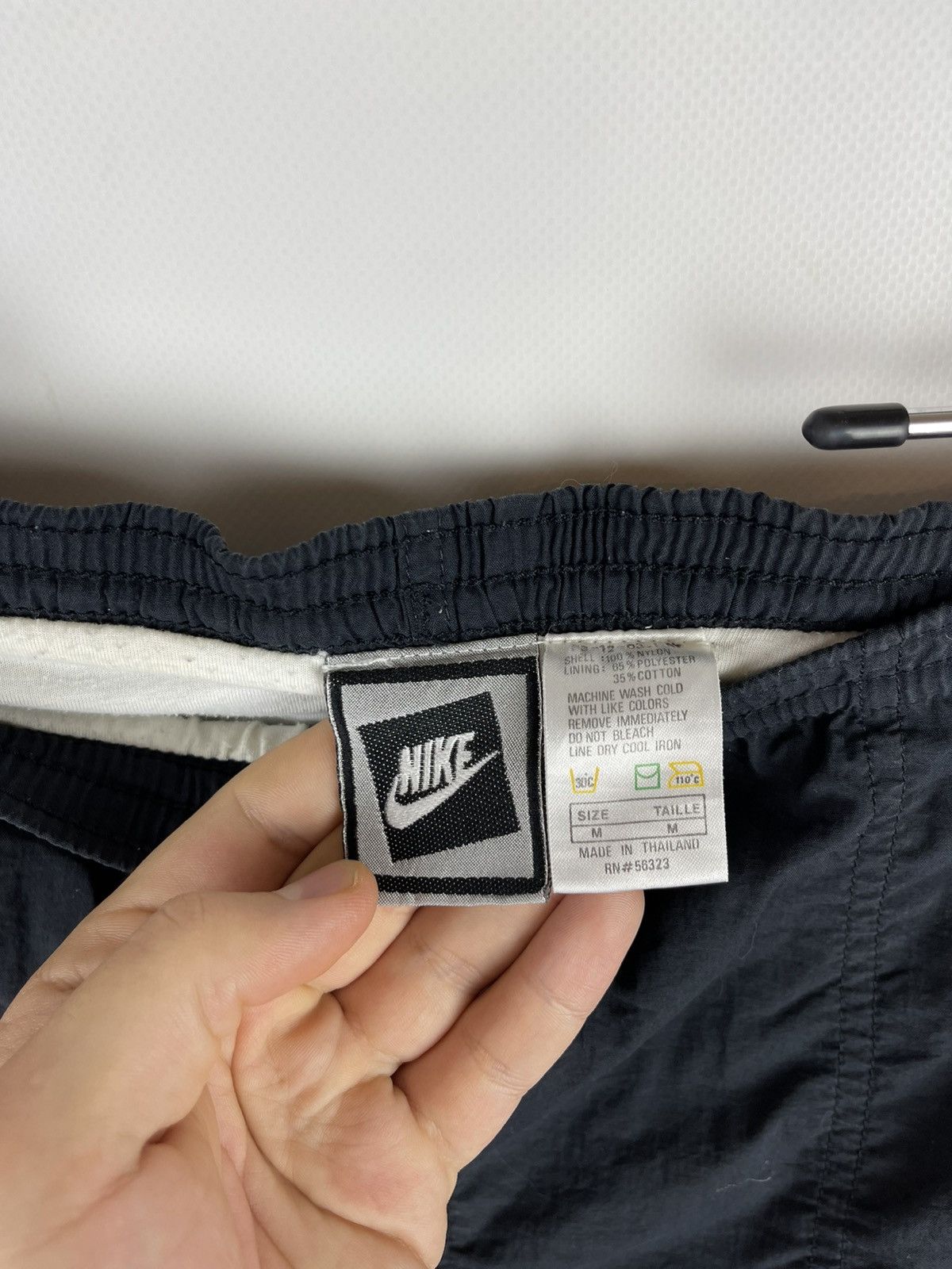 Nike Nike Vintage 80s 90s nylon logo swoosh shorts Size US 34 / EU 50 - 7 Thumbnail