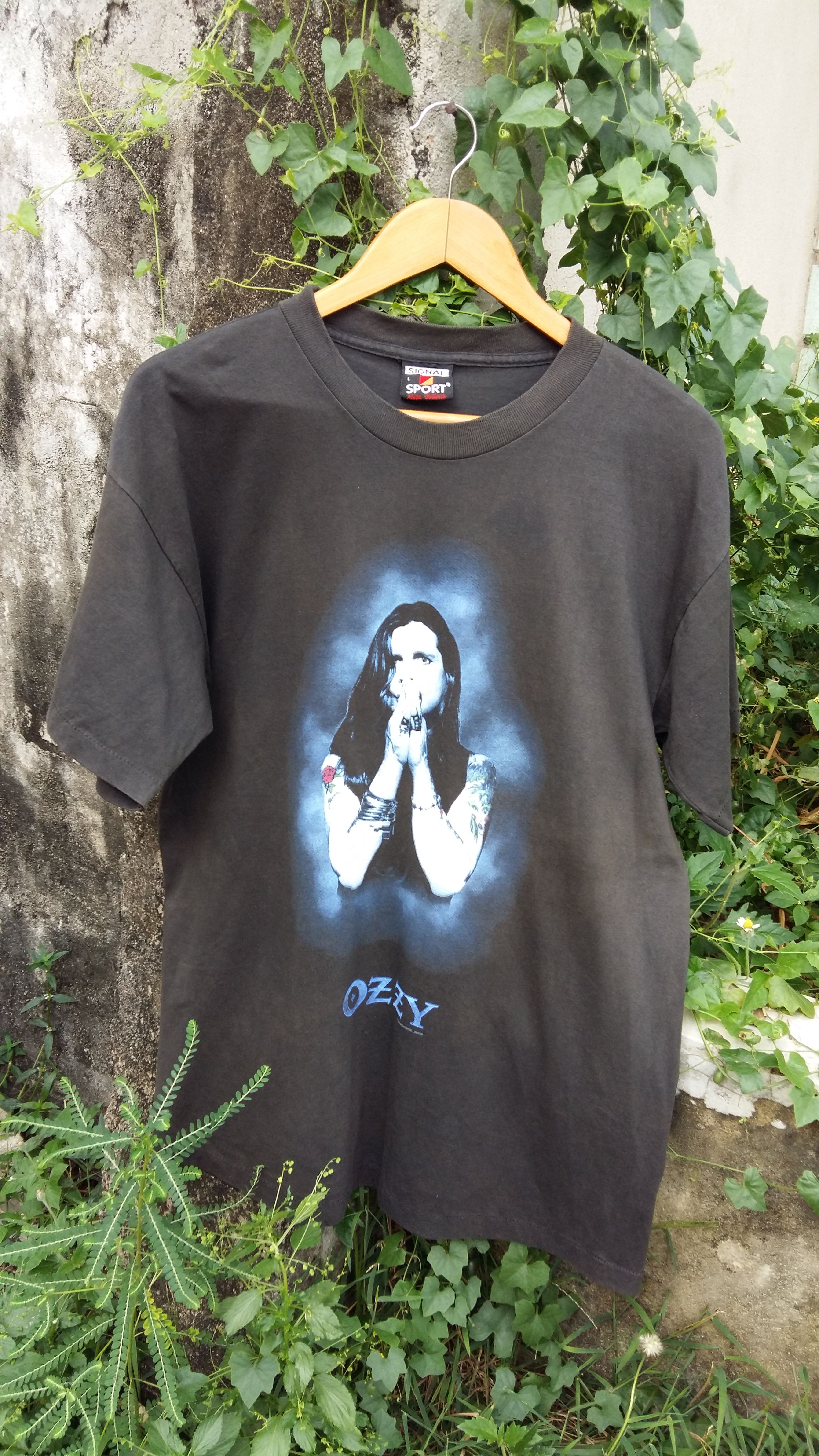 Band Tees × Ozzy Osbourne × Vintage Rare!! Vintage 90s Ozzy Osbourne Tshirt Size US L / EU 52-54 / 3 - 1 Thumbnail