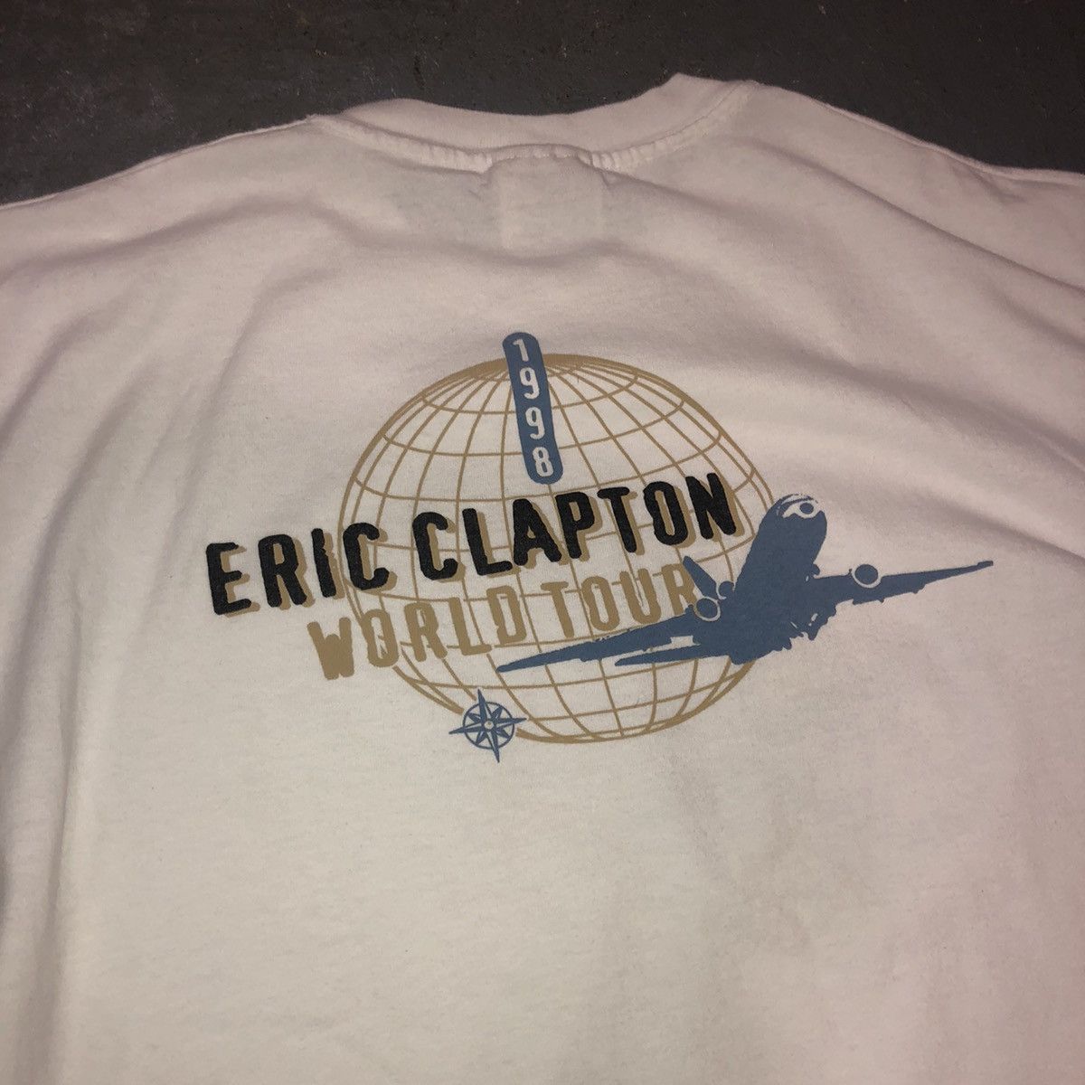 Band Tees 1998 Clapton tee with back graphic Size US XL / EU 56 / 4 - 1 Thumbnail