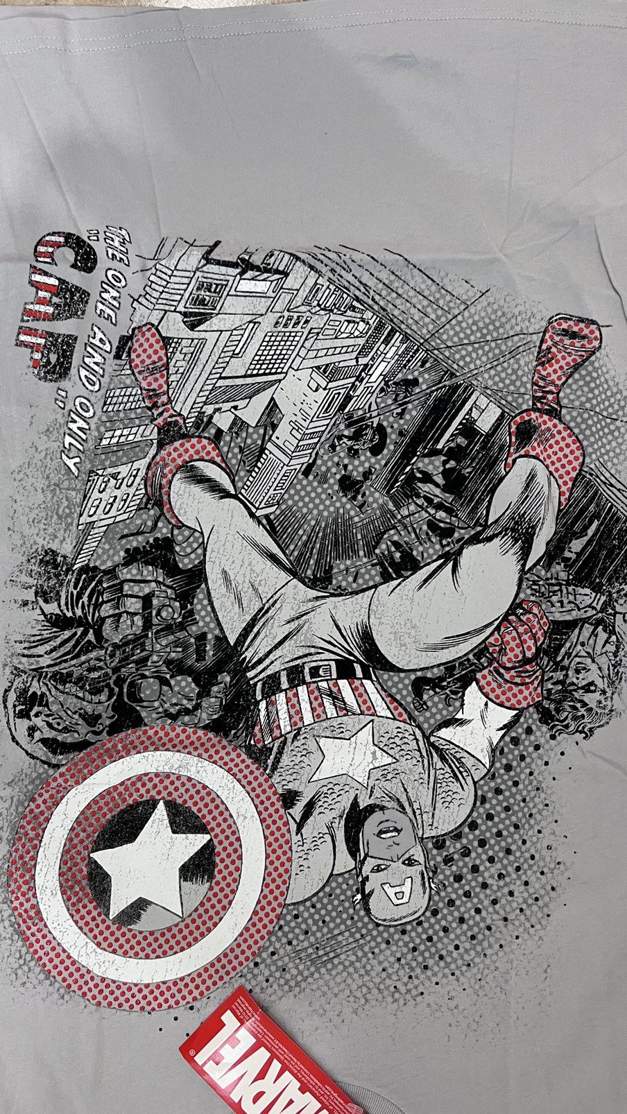 Marvel Comics × Vintage New Captain America THE ONE AND ONLY “CAP” Size XL Size US XL / EU 56 / 4 - 7 Thumbnail