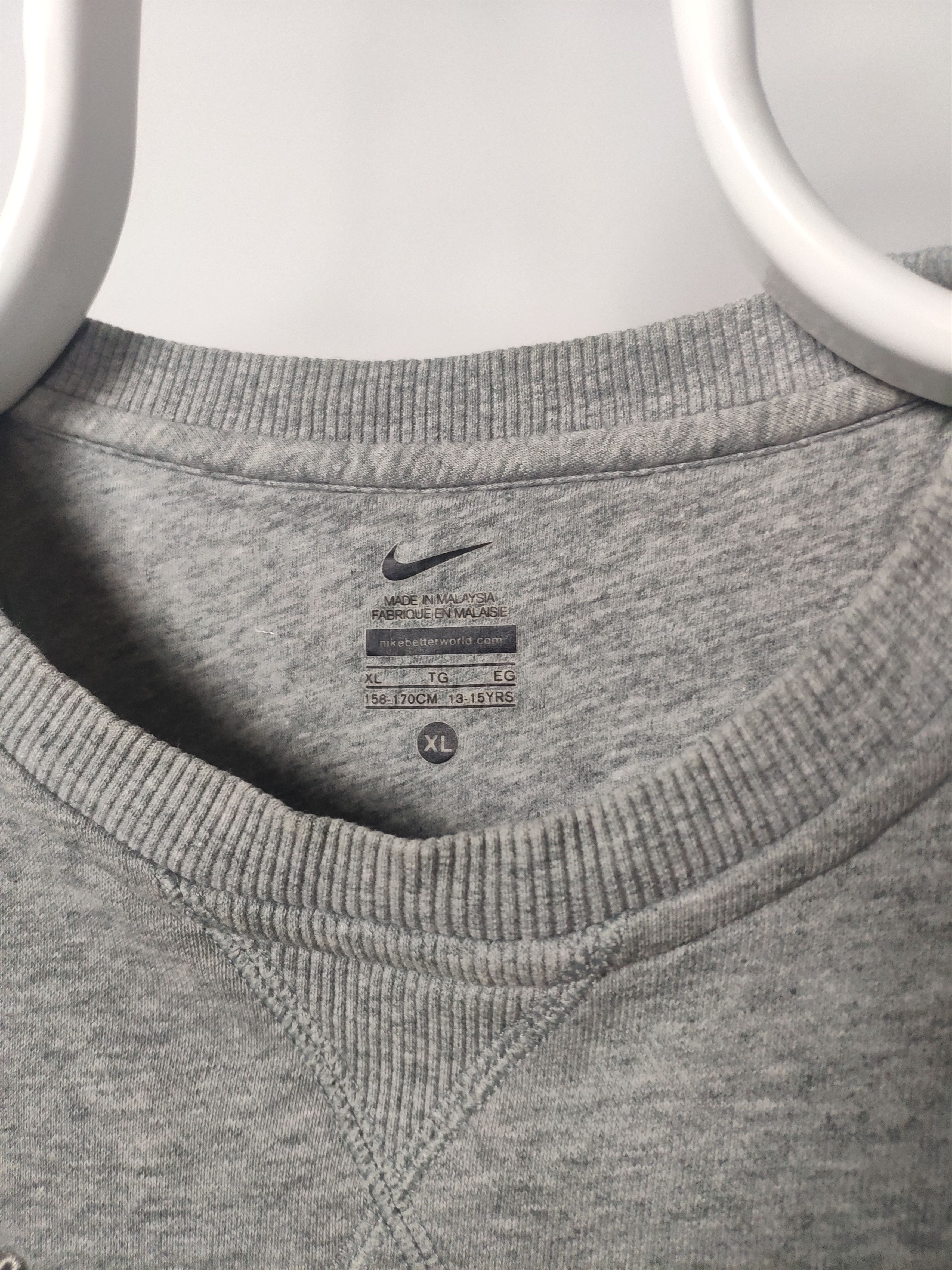 Nike Nike big center swoosh sweatshirt grey vintage looking Size US S / EU 44-46 / 1 - 4 Thumbnail