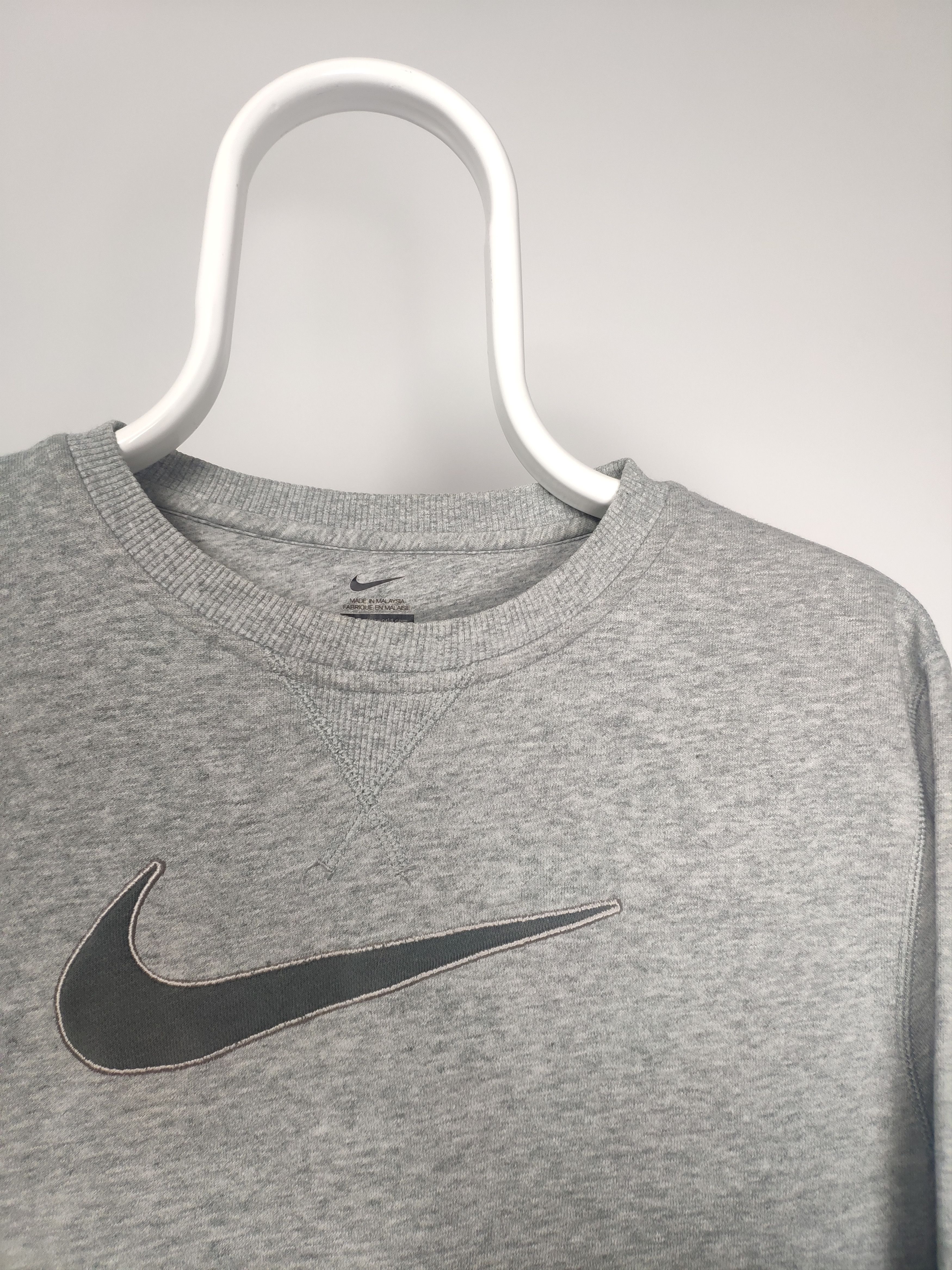 Nike Nike big center swoosh sweatshirt grey vintage looking Size US S / EU 44-46 / 1 - 2 Thumbnail