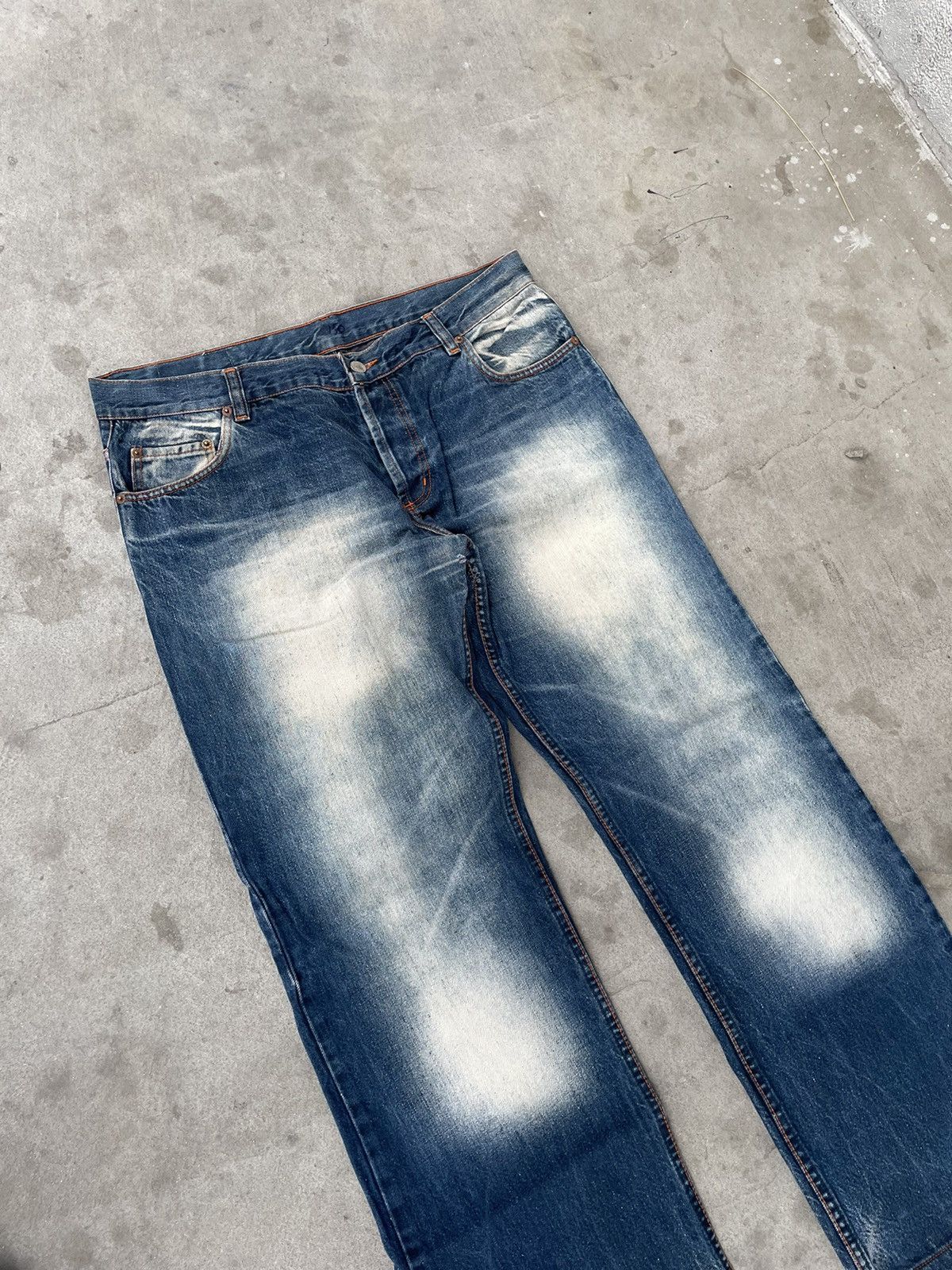 Levi's × Vintage Vintage Levi’s 501 Jeans Washed Distressed Size US 34 / EU 50 - 9 Thumbnail
