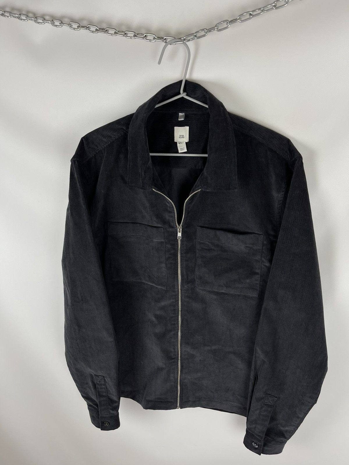 River Island River Island black corduroy double pocket overshirt jacket Size US L / EU 52-54 / 3 - 7 Thumbnail