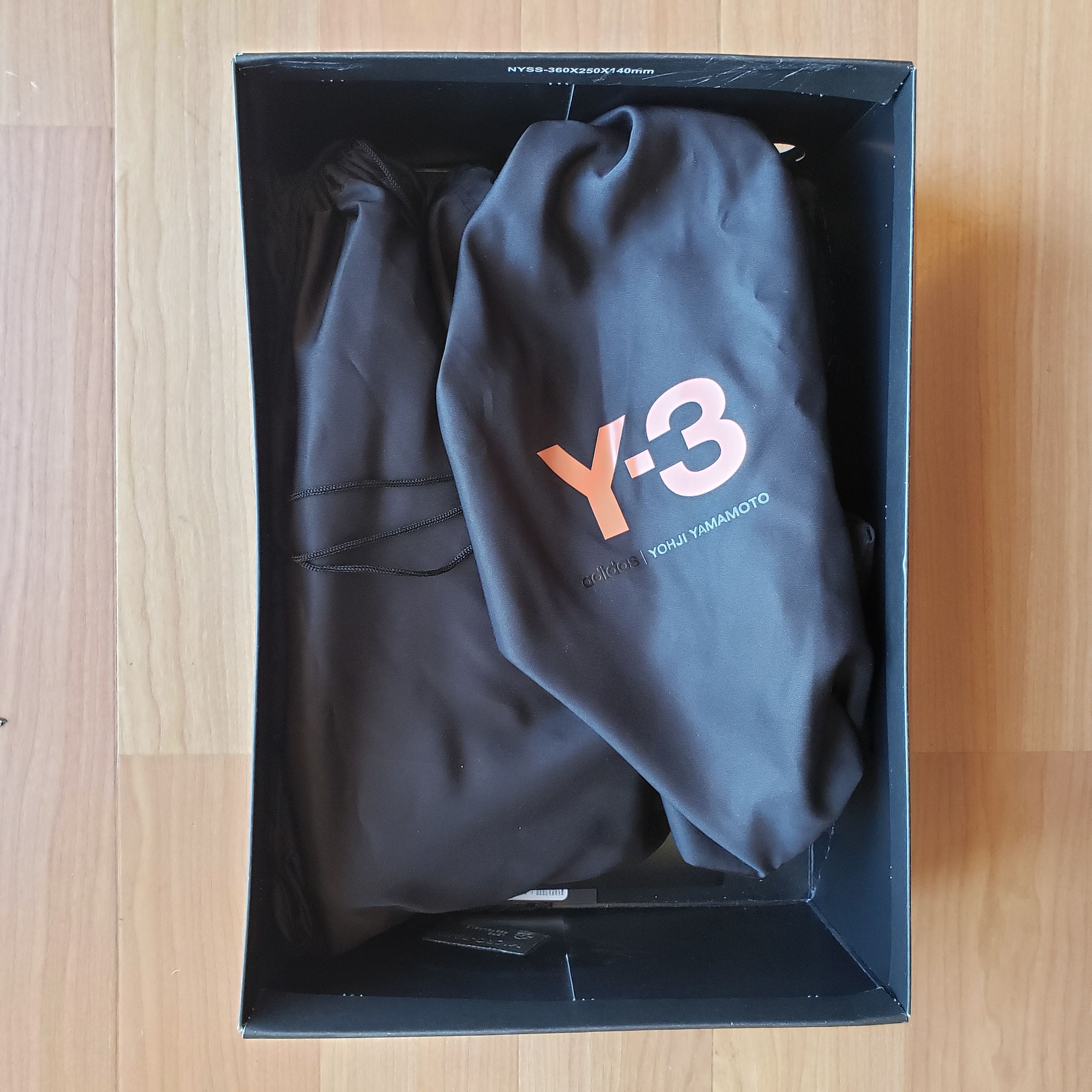 Y-3 Noci Low Size US 10 / EU 43 - 2 Thumbnail