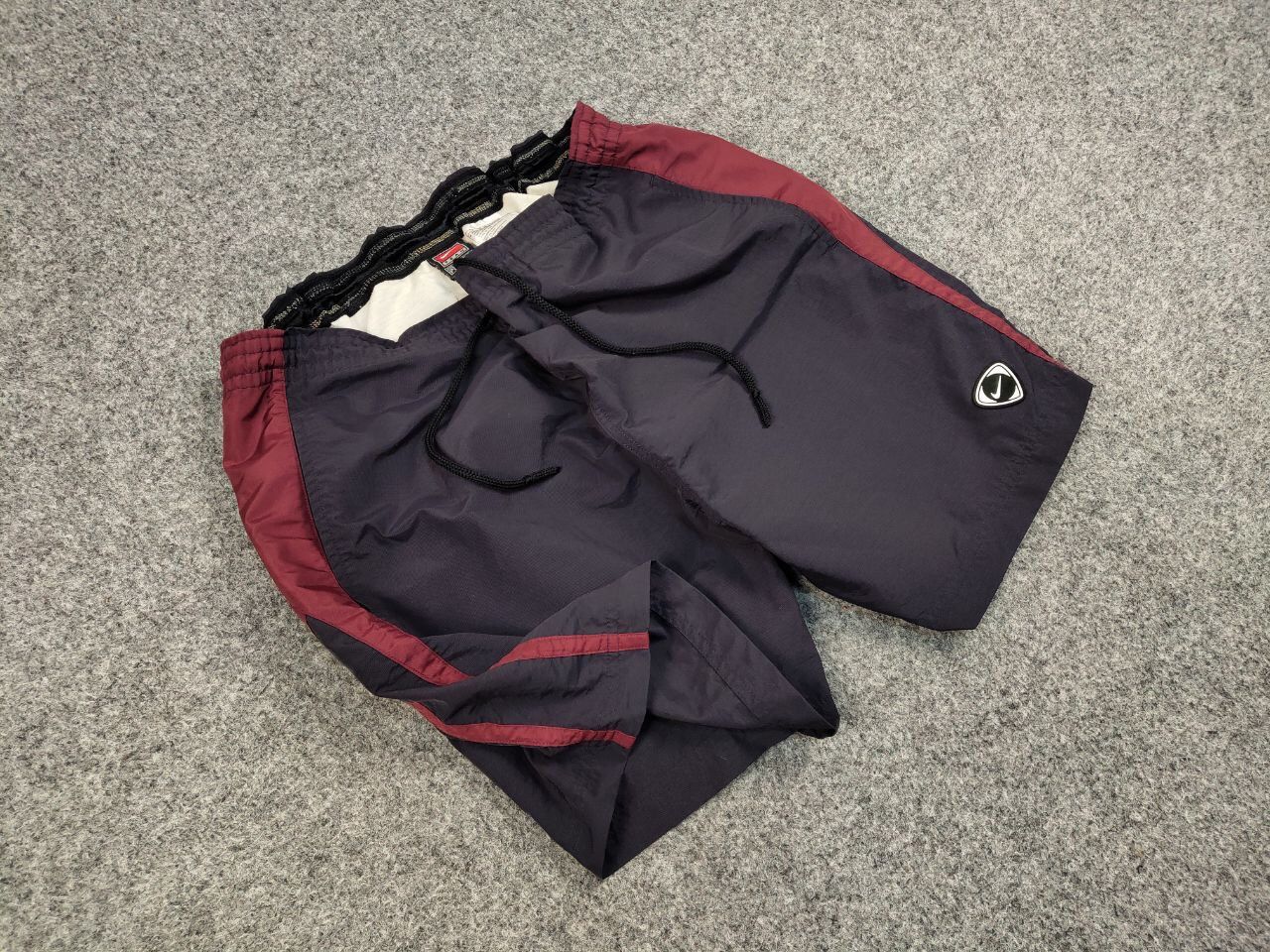 Nike Vintage 90's Nike Team Logo Swoosh Nylon Shorts Casual Size US 36 / EU 52 - 6 Thumbnail