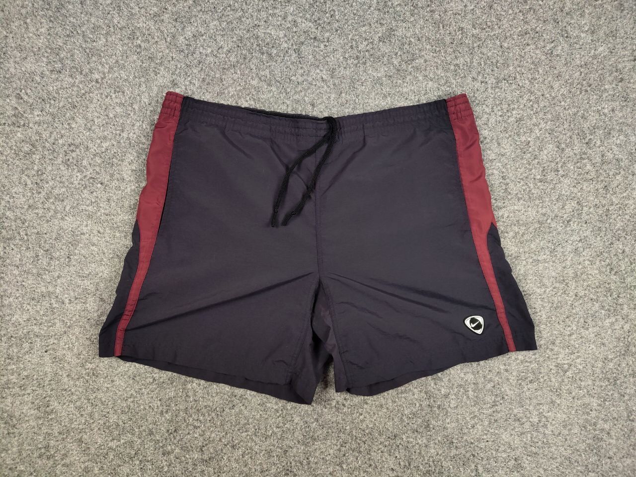 Nike Vintage 90's Nike Team Logo Swoosh Nylon Shorts Casual Size US 36 / EU 52 - 11 Thumbnail
