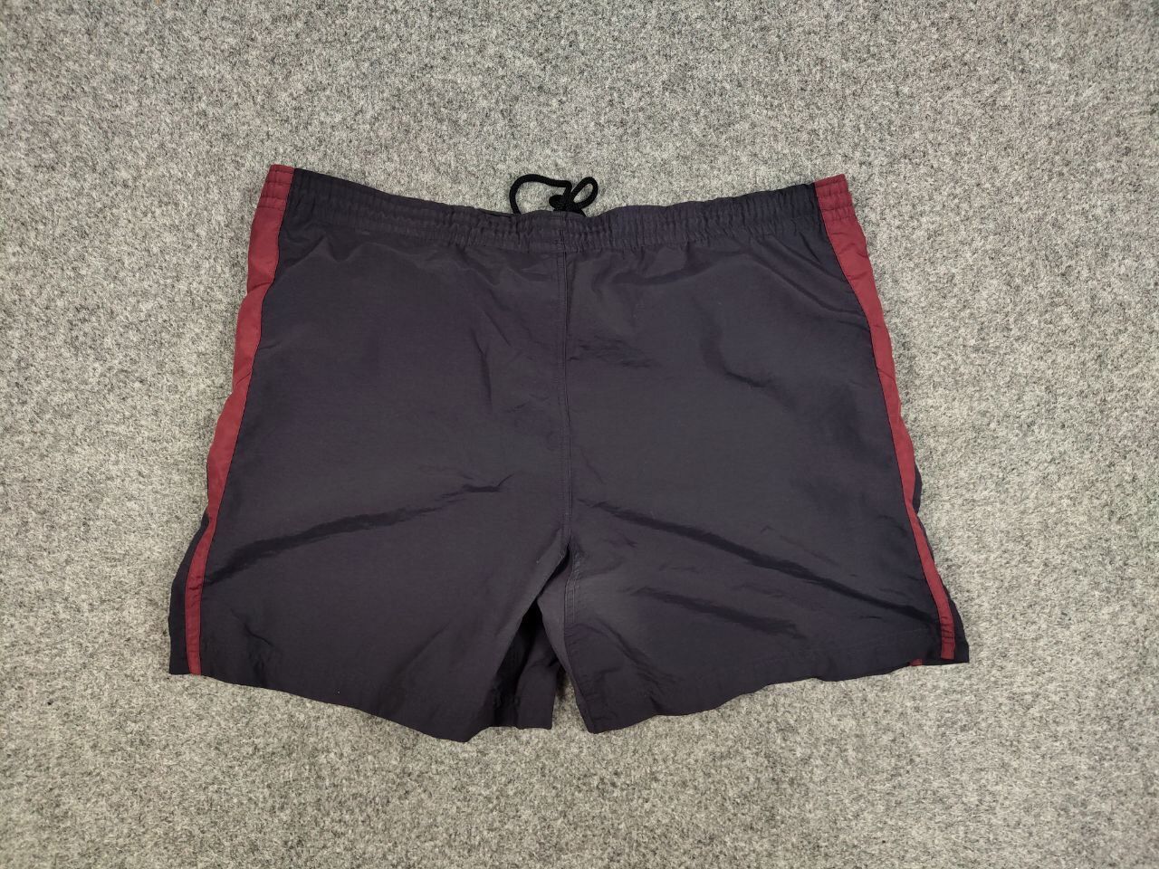 Nike Vintage 90's Nike Team Logo Swoosh Nylon Shorts Casual Size US 36 / EU 52 - 10 Thumbnail