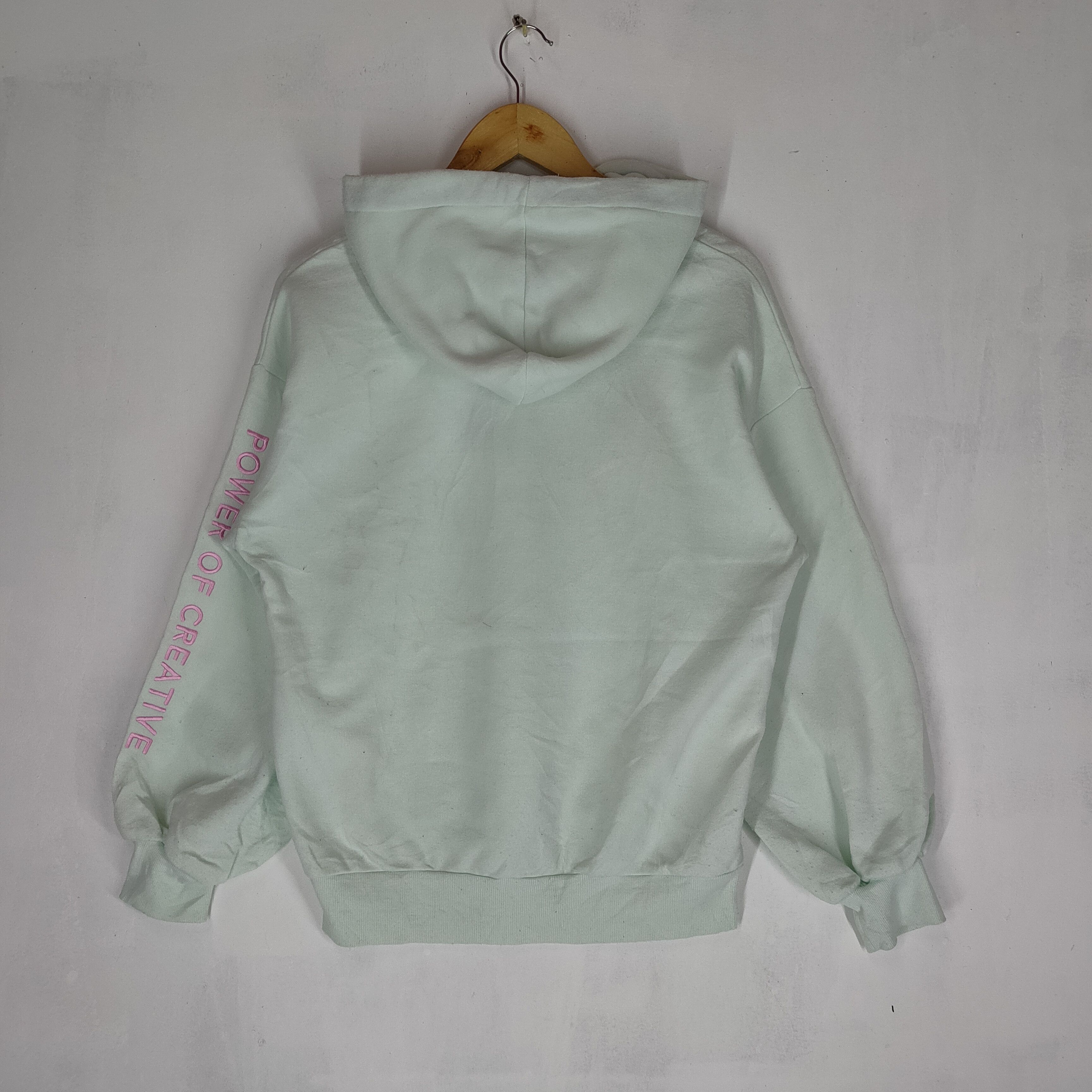 Japanese Brand JAPANESE REPIPI ARMARIO Embroidery Spellout Hood Sweatshirt Size US M / EU 48-50 / 2 - 7 Thumbnail