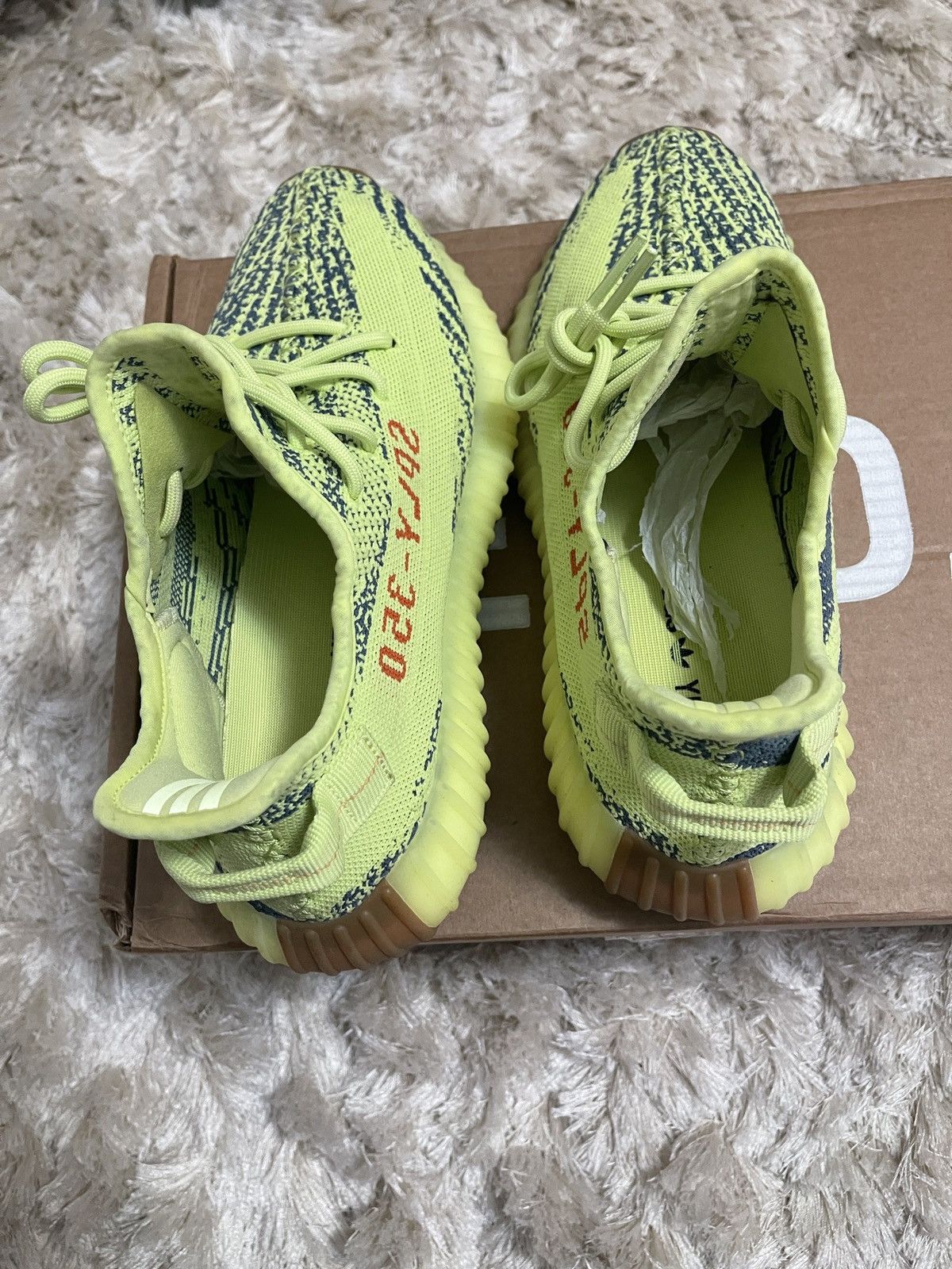 Adidas Yeezy Boost 350 V2 Semi Frozen Yellow 2017 Size US 9 / EU 42 - 5 Thumbnail