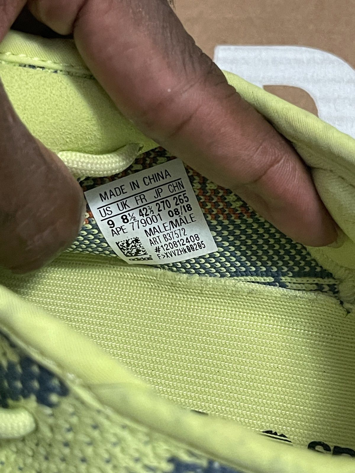 Adidas Yeezy Boost 350 V2 Semi Frozen Yellow 2017 Size US 9 / EU 42 - 8 Thumbnail