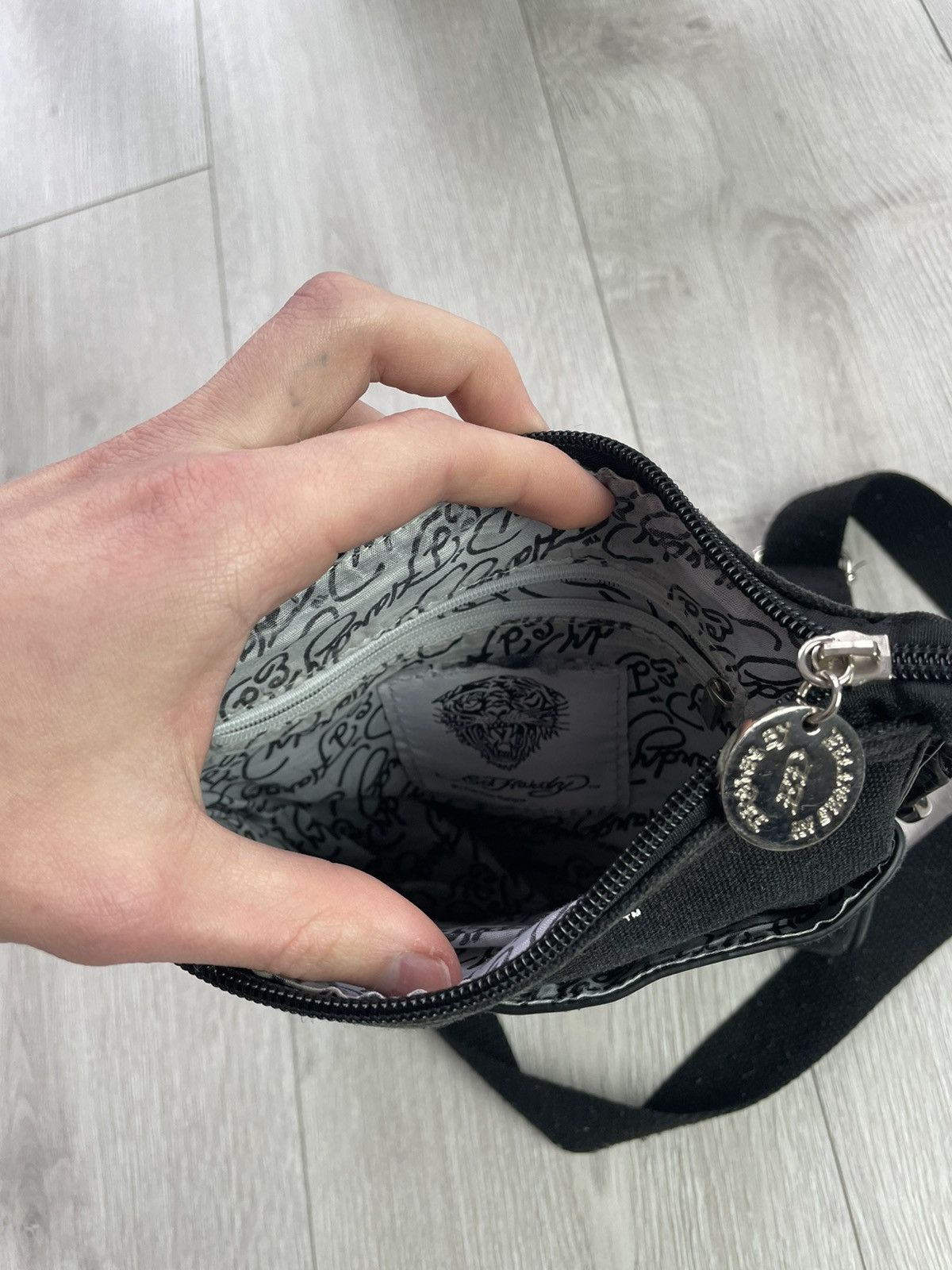 Christian Audigier × Ed Hardy × Vintage Ed Hardy Vintage Messenger / Shoulder Bag Yoo Size ONE SIZE - 7 Thumbnail