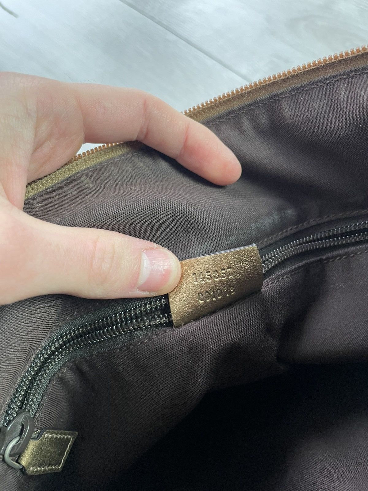 Gucci × Vintage Gucci GG SUPREME MONOGRAM CANVAS BAG / MESSENGER Size ONE SIZE - 15 Thumbnail