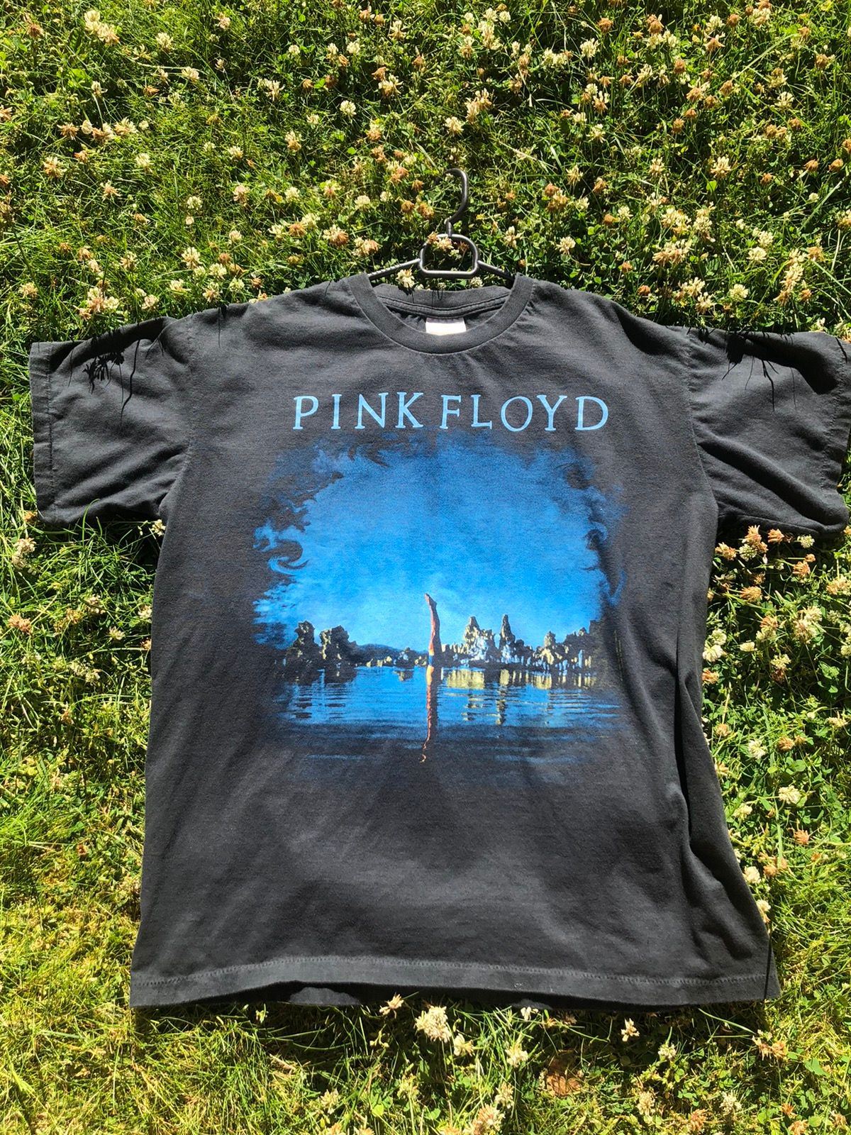 Pink Floyd Vintage 1992 Pink “Floyd Wish You Were Here” Tee Size US M / EU 48-50 / 2 - 1 Preview
