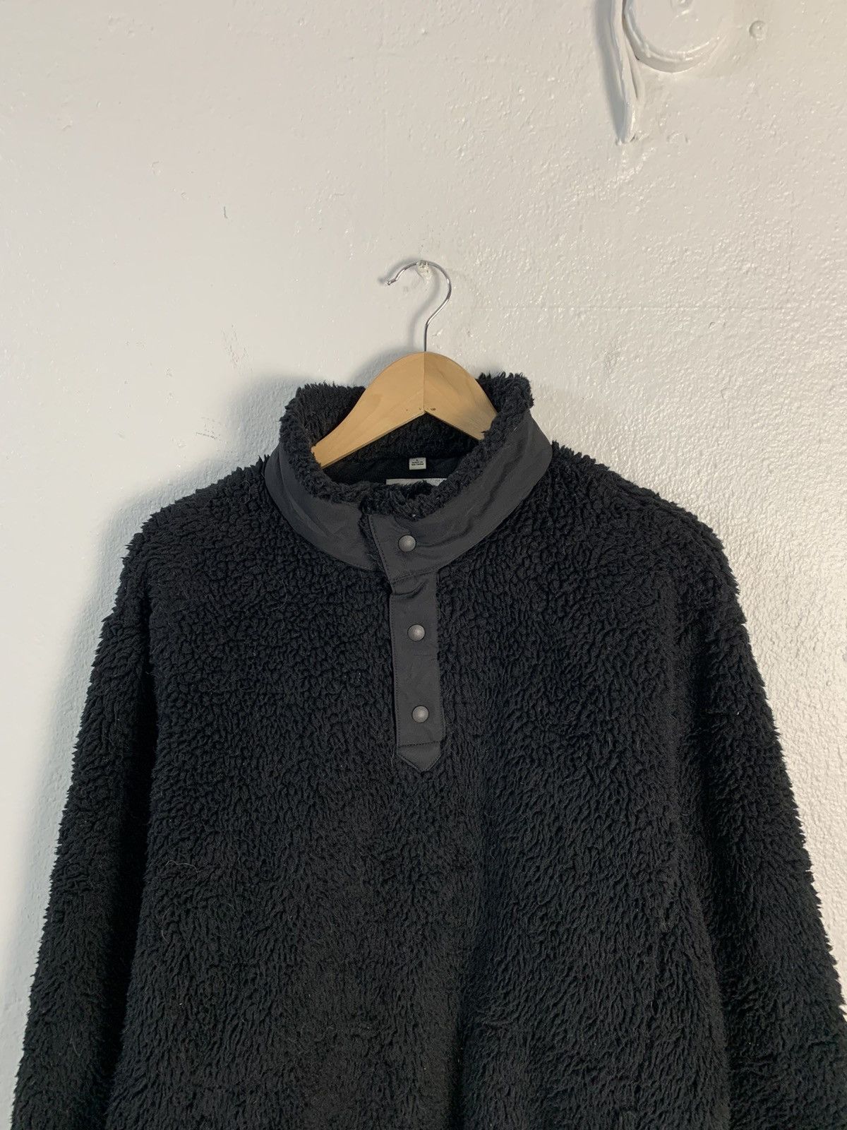 Uniqlo × White Mountaineering Uniqlo White Mountaineering Fleece Sherpa Sweater Size US L / EU 52-54 / 3 - 4 Thumbnail