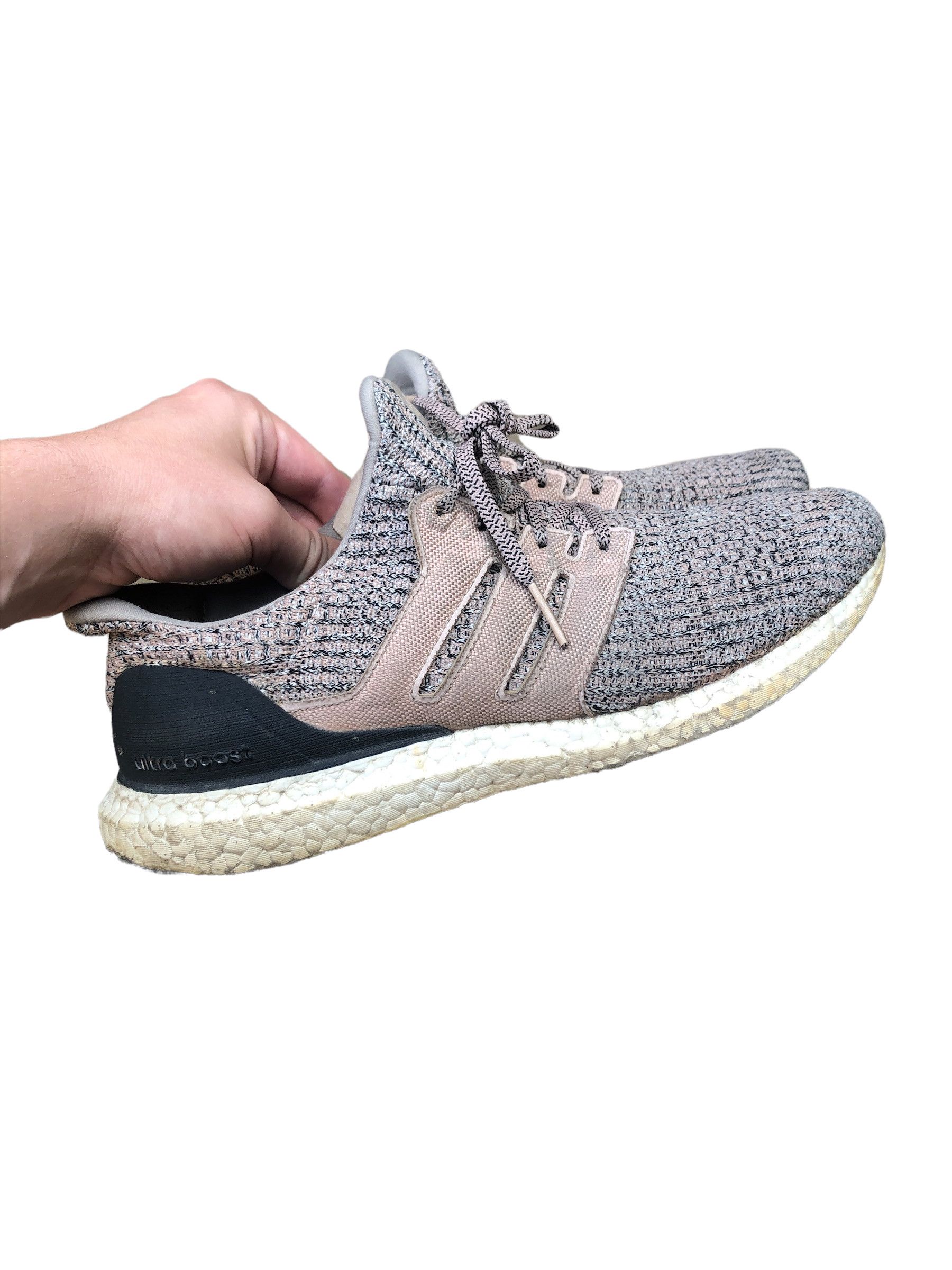 RARE 2017 Adidas Ultra Boost 4.0 Ash Pearl Size 11
